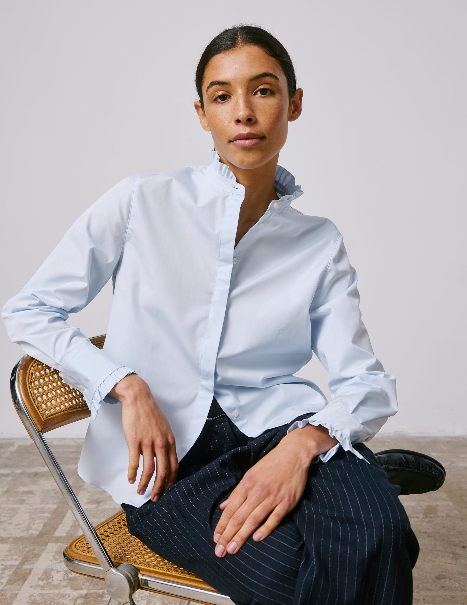 Blue Louison shirt with Hidden buttons placket  - Poplin - Victorian Collar#2