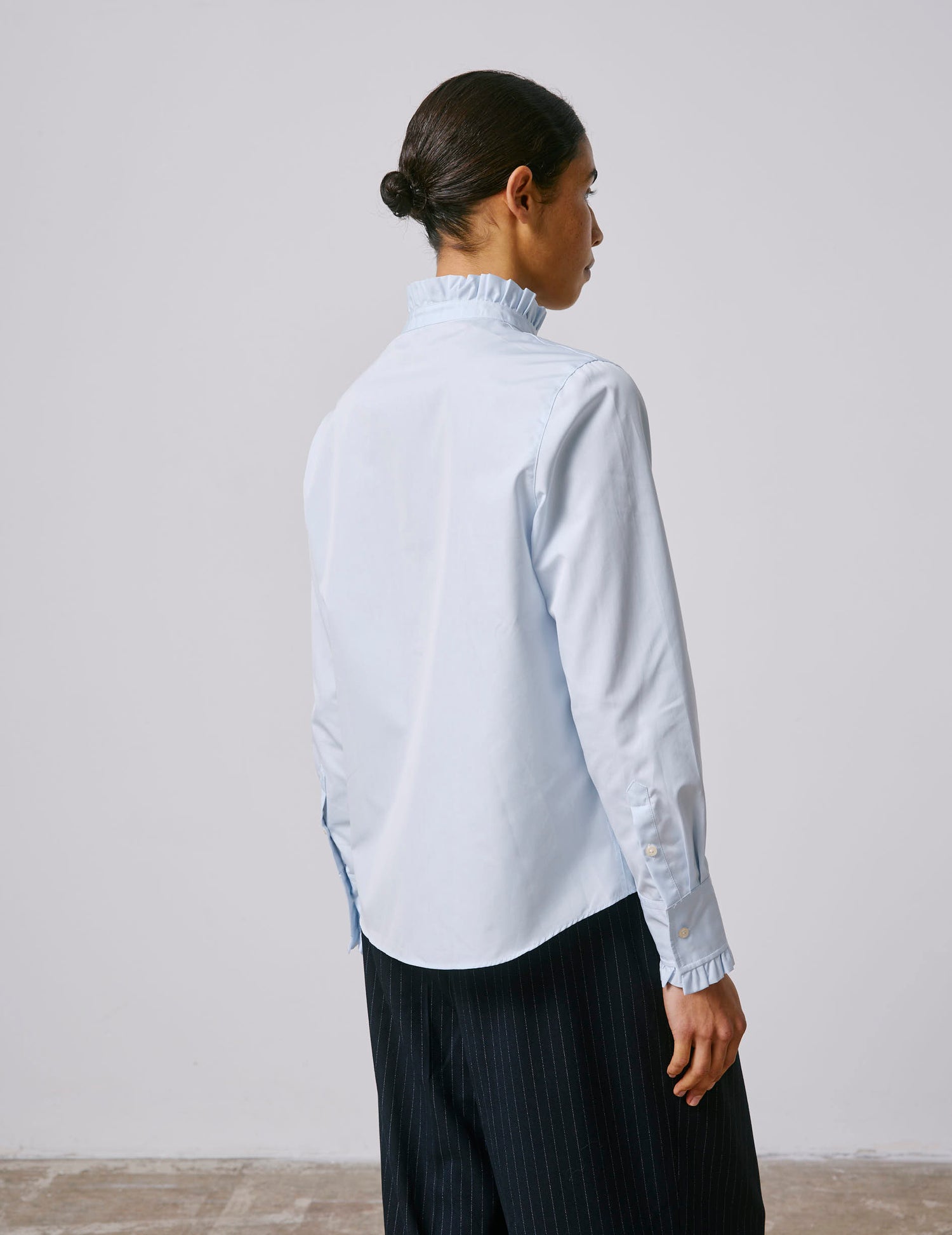 Blue Louison shirt with Hidden buttons placket  - Poplin - Victorian Collar#3