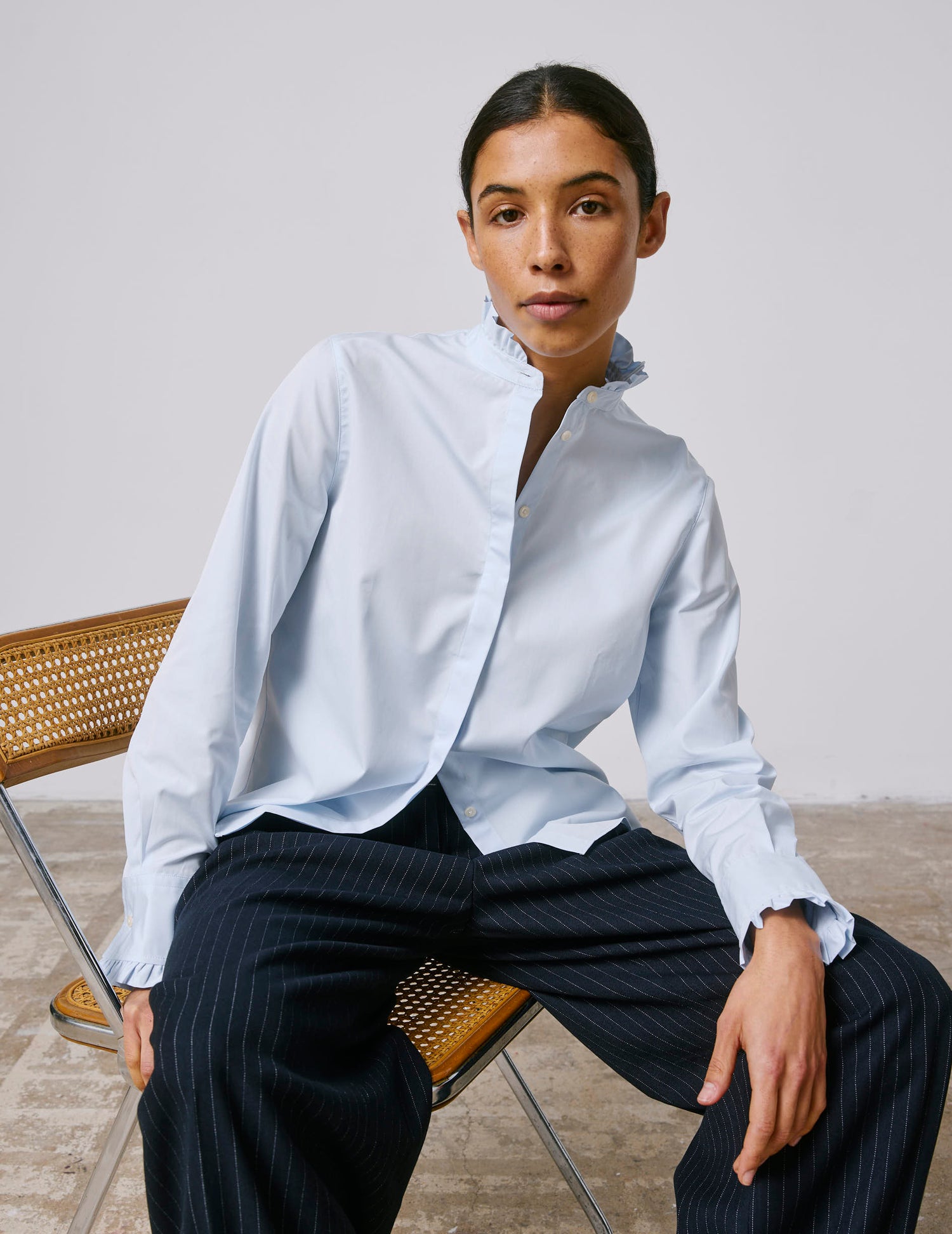 Blue Louison shirt with Hidden buttons placket  - Poplin - Victorian Collar#4