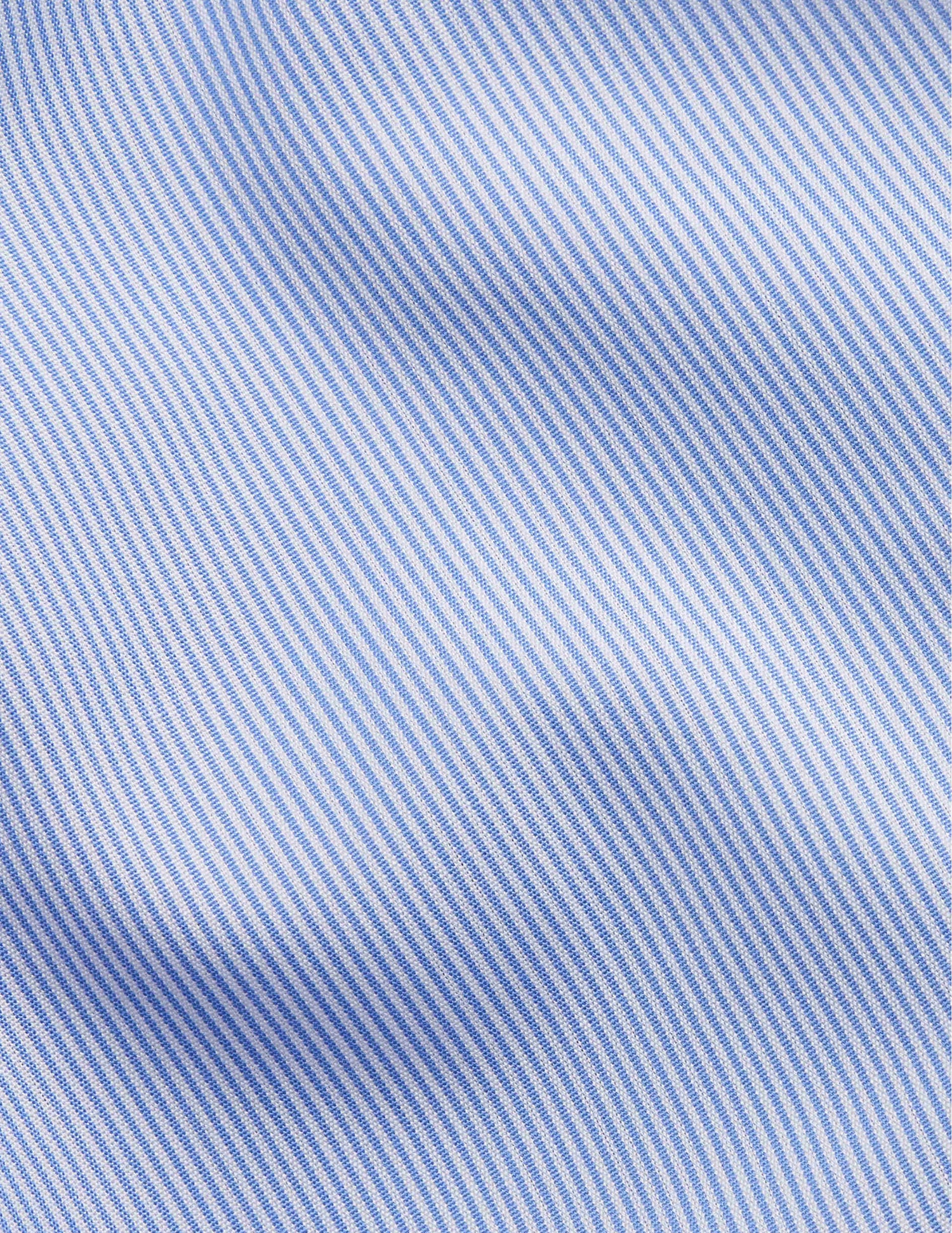 Fitted blue striped shirt