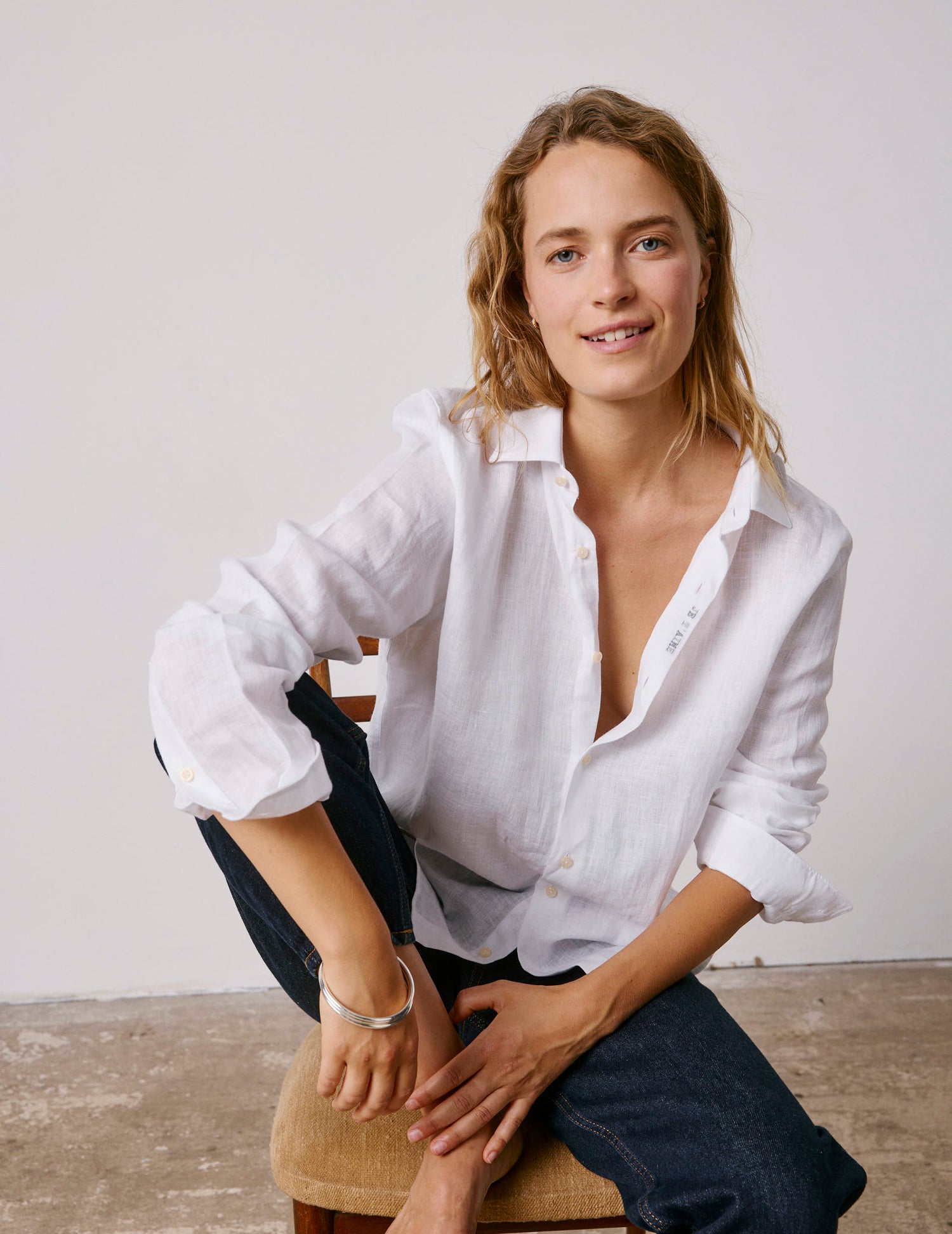 Unisex White linen "Je t'aime" shirt - Linen - Figaret Collar#7