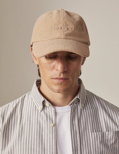 Beige velvet cap