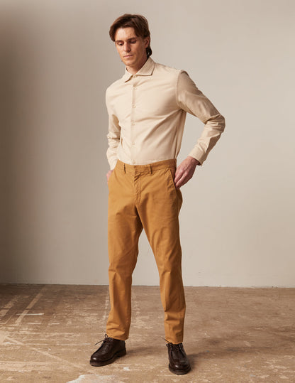 Chino maxence en twill de coton camel