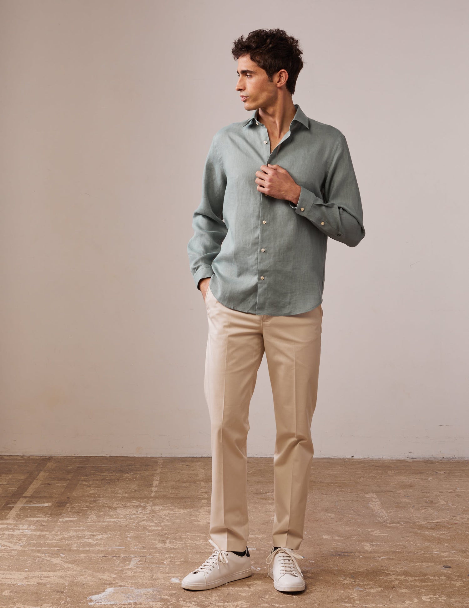 Auguste shirt in sage linen - Linen - French Collar#4