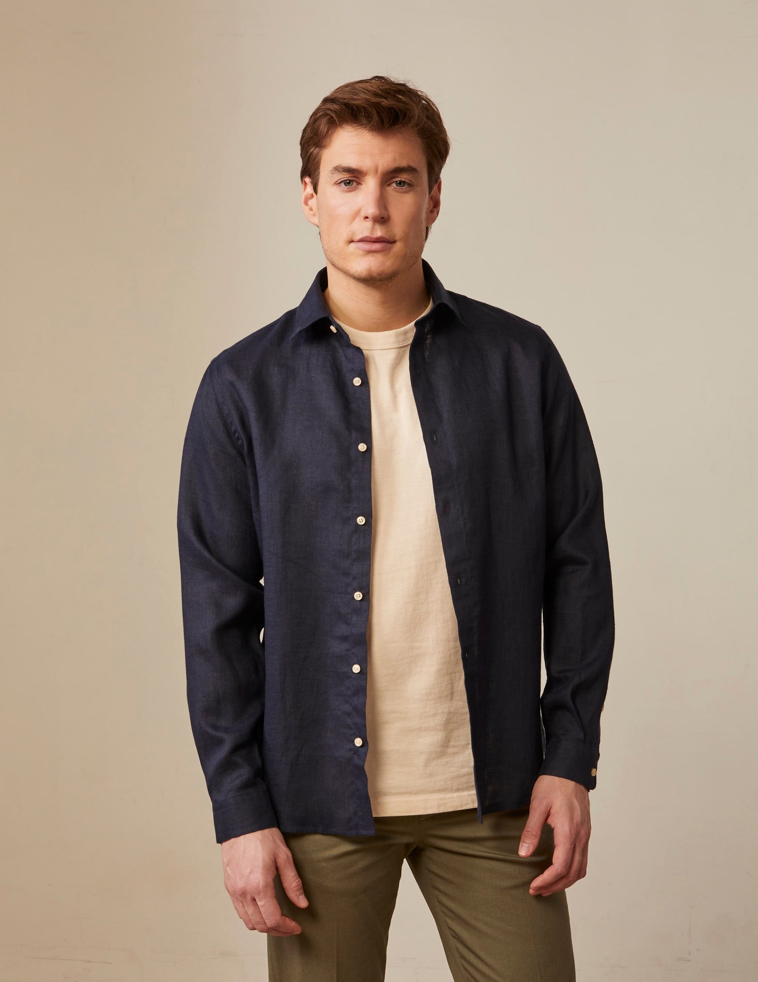 Auguste shirt in navy linen - Linen - French Collar#3