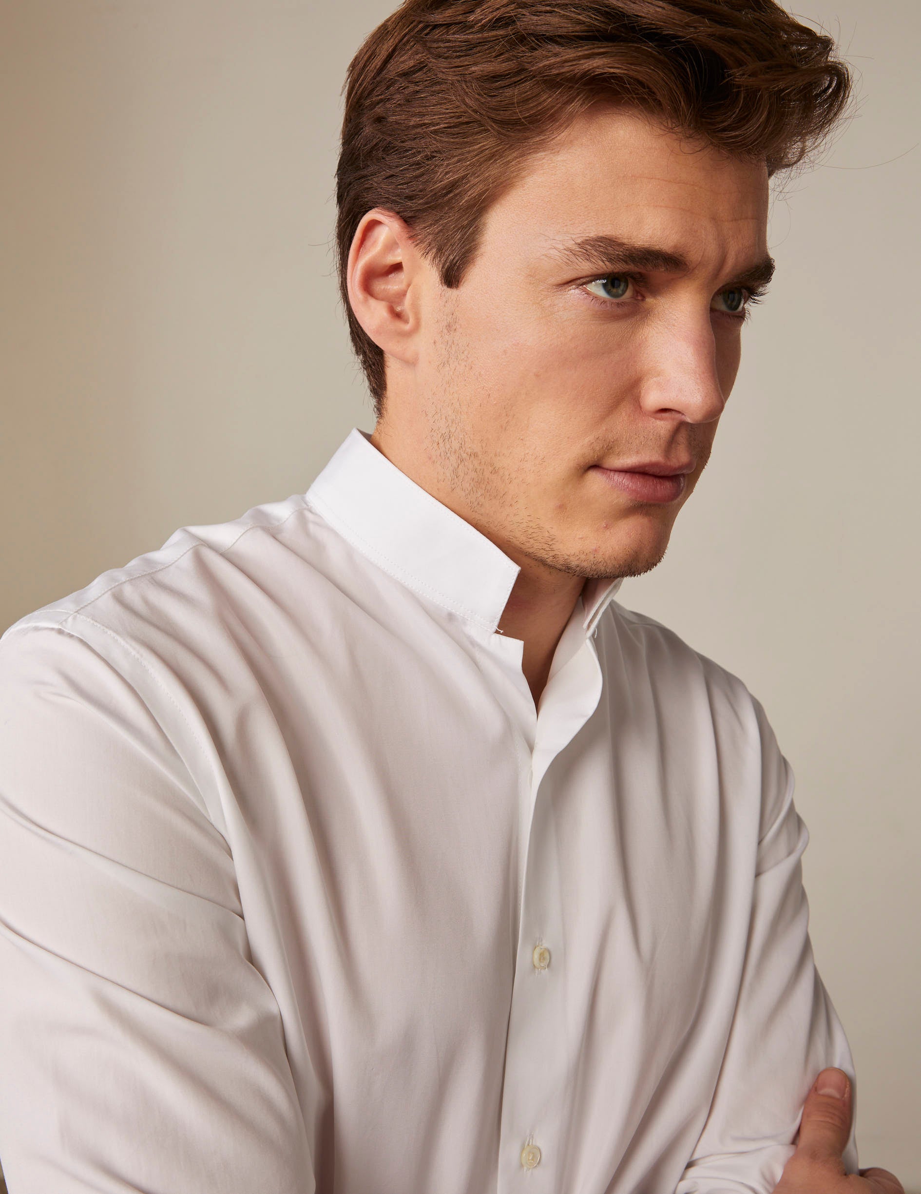 White semi-fitted shirt - Poplin - Reverse Collar