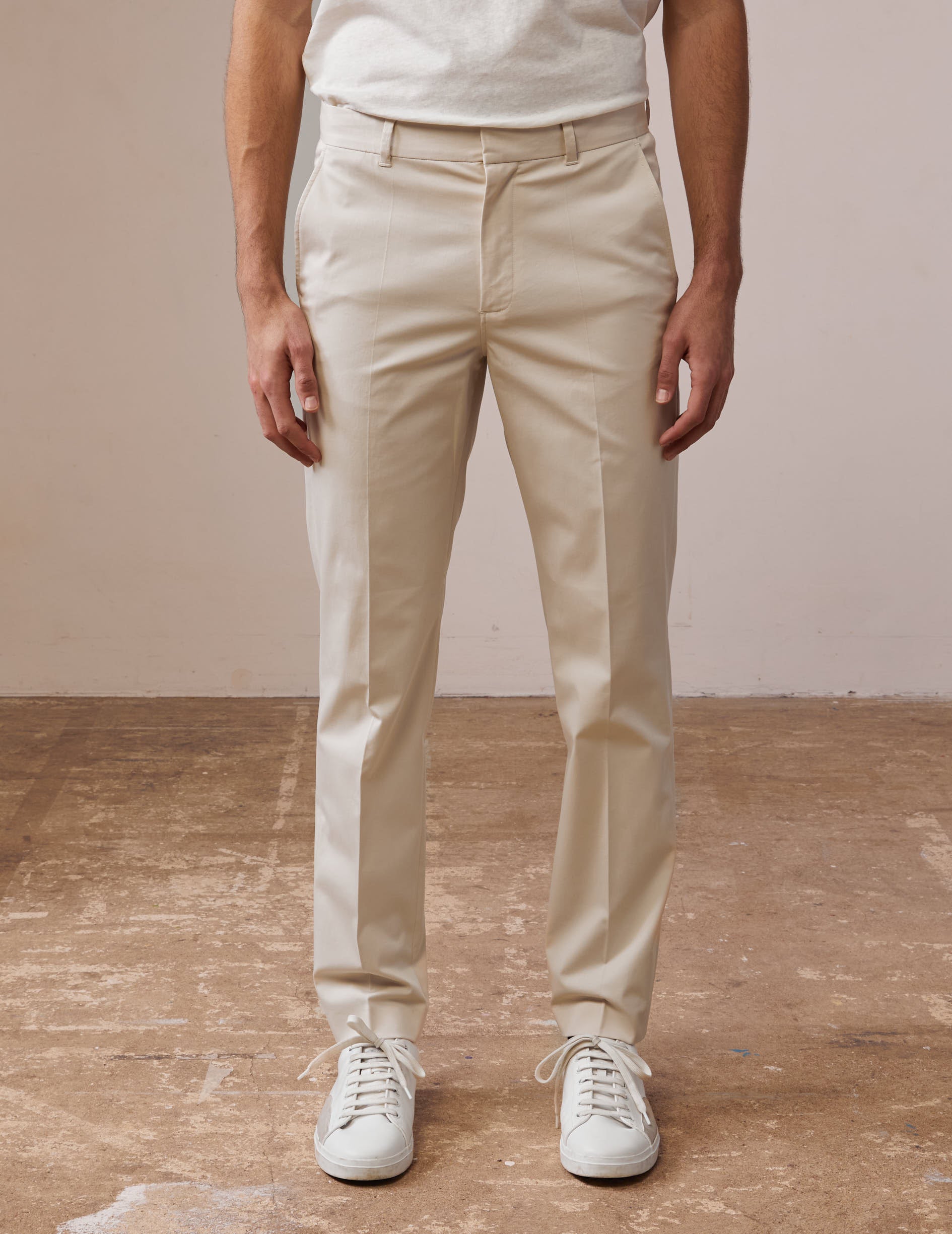 Geofrey chinos in beige cotton twill