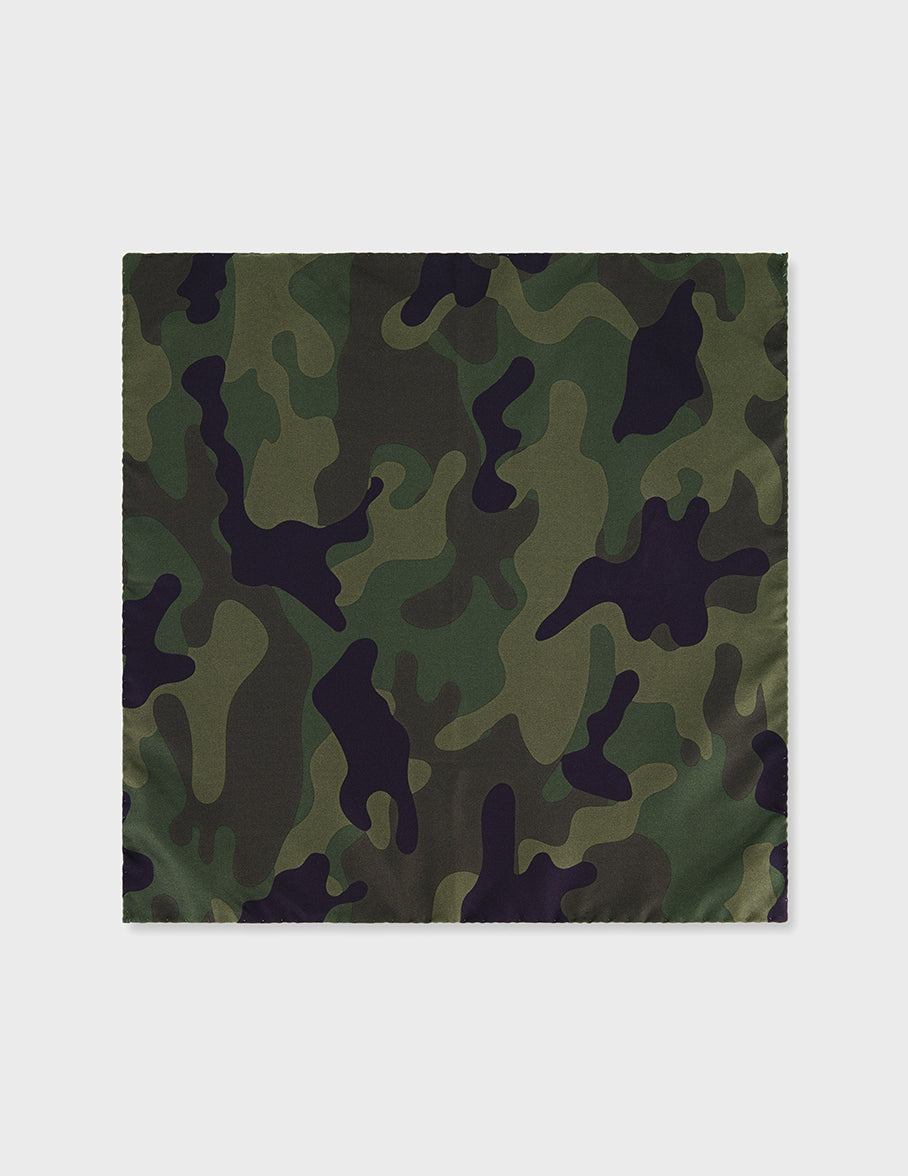 Green camouflage silk pocket square