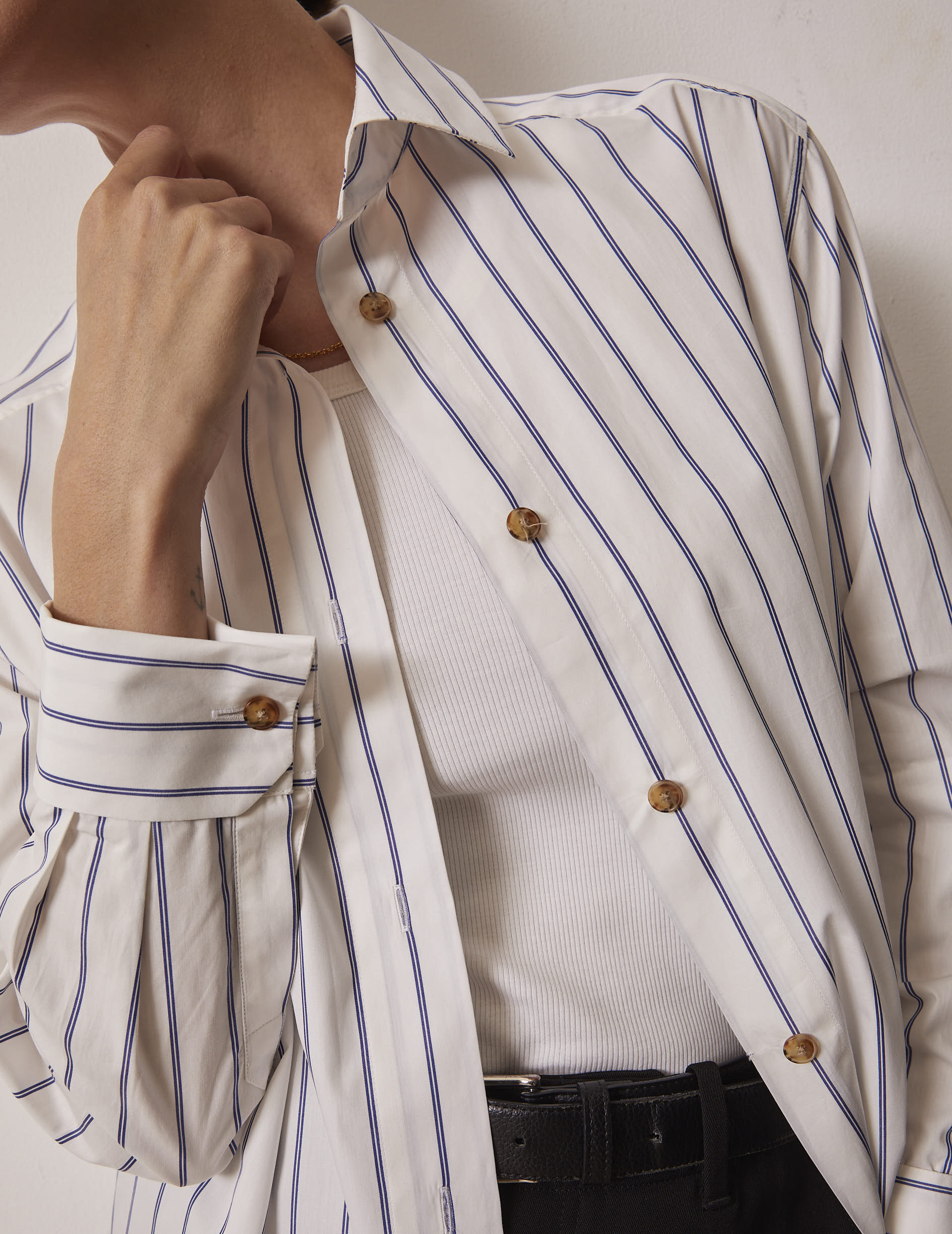 blue striped Hannah shirt - Poplin - Shirt Collar - Musketeers Cuffs