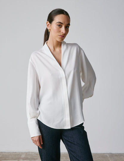White Hidden buttons placket Ilena shirt