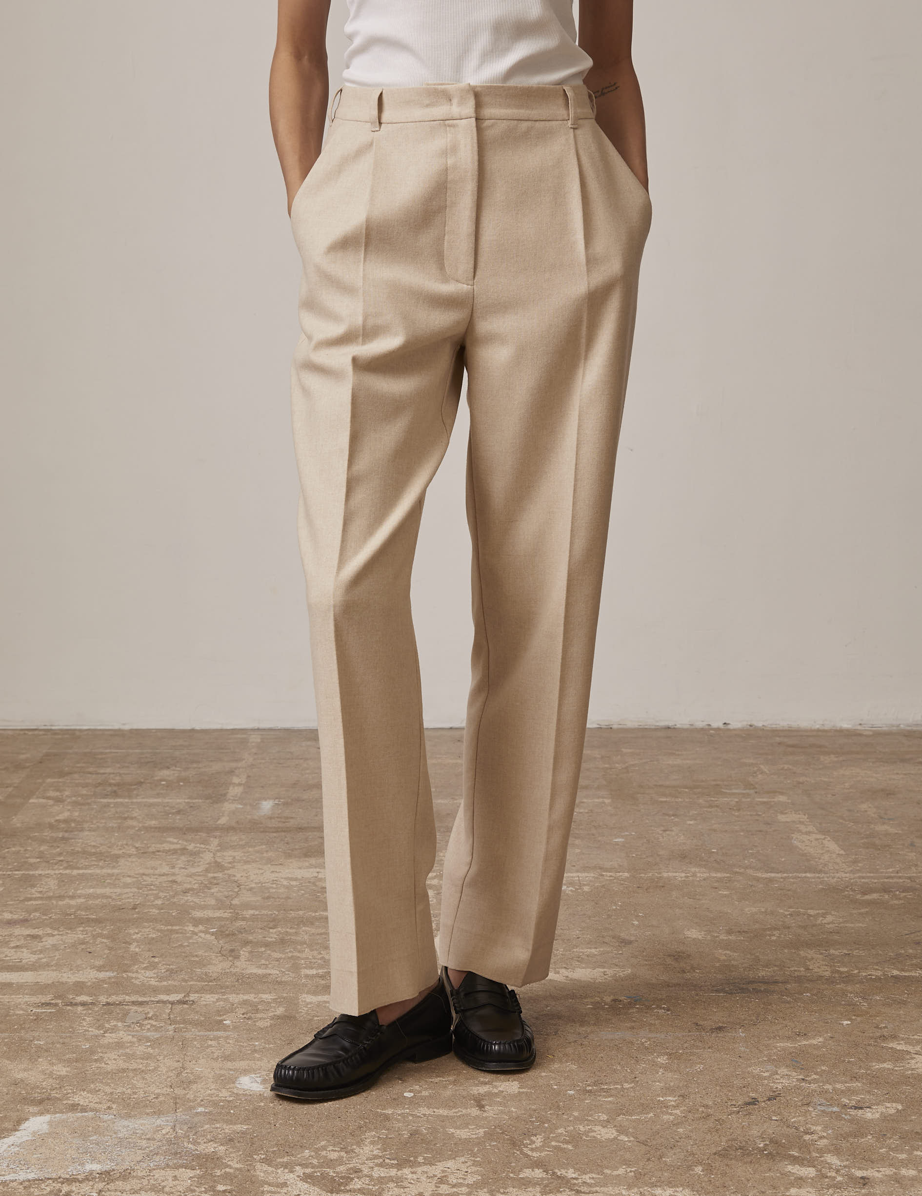 Grazia pants in beige wool fabric