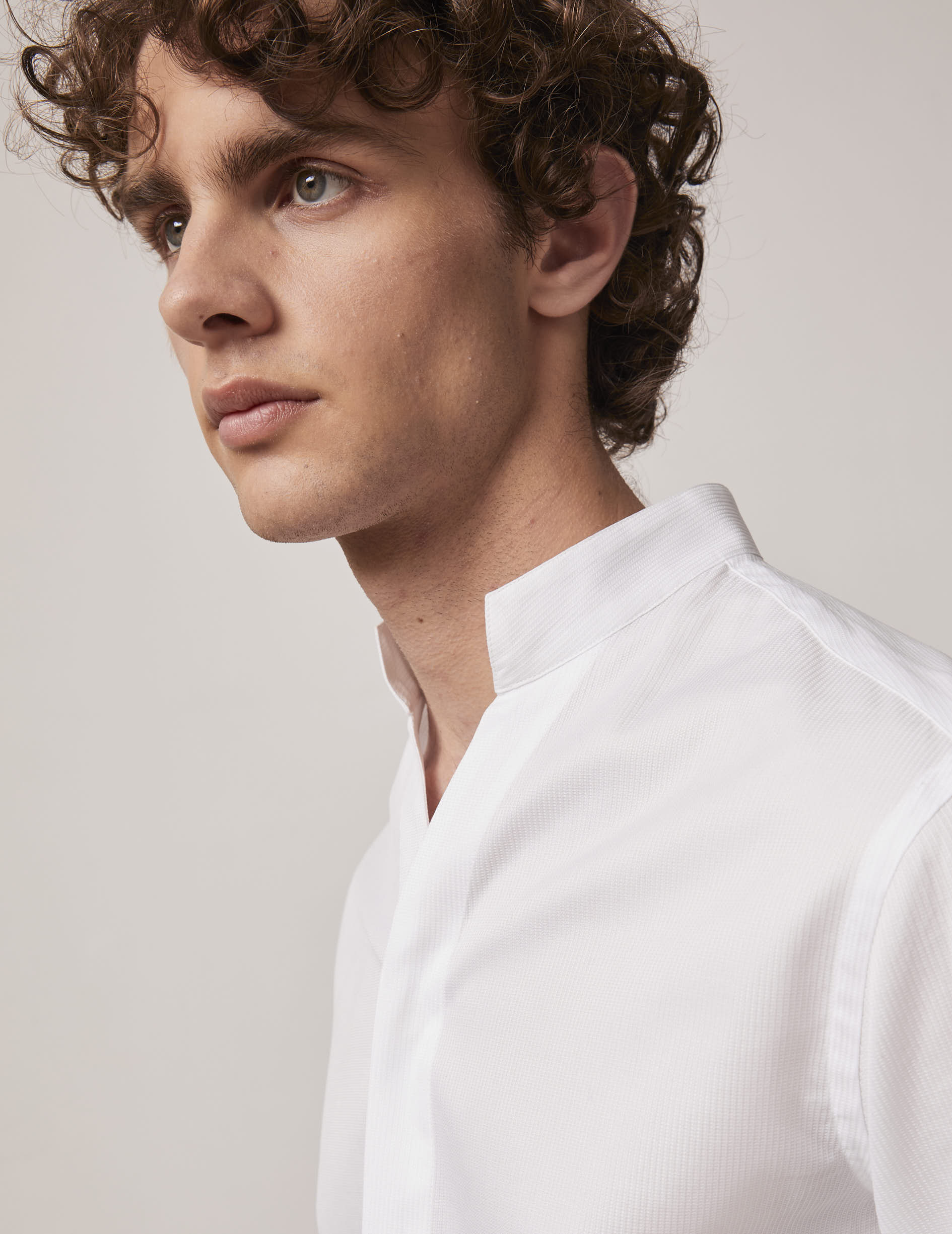 Hidden button placket white Carl shirt