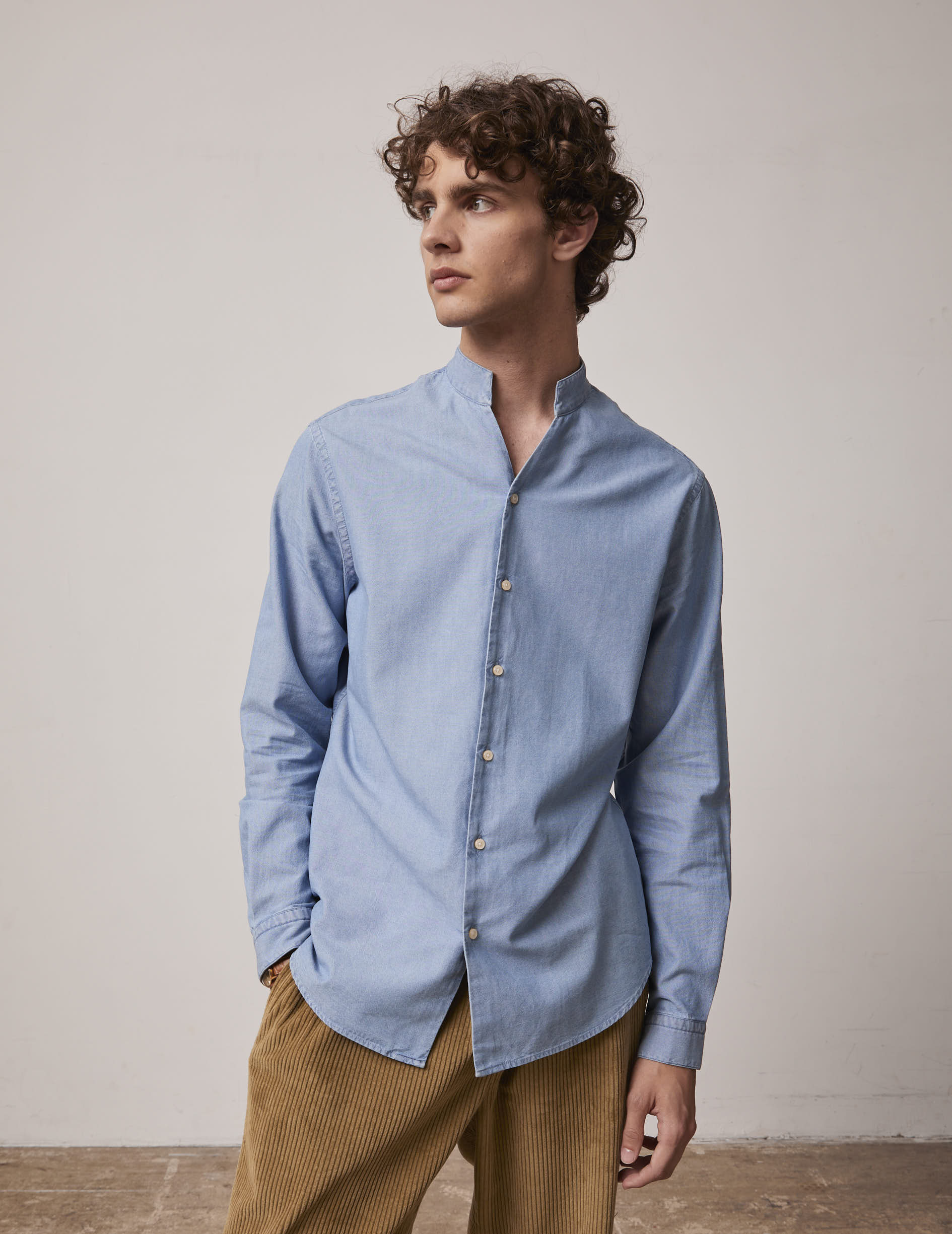 Blue Carl shirt - Chambray - Open straight Collar