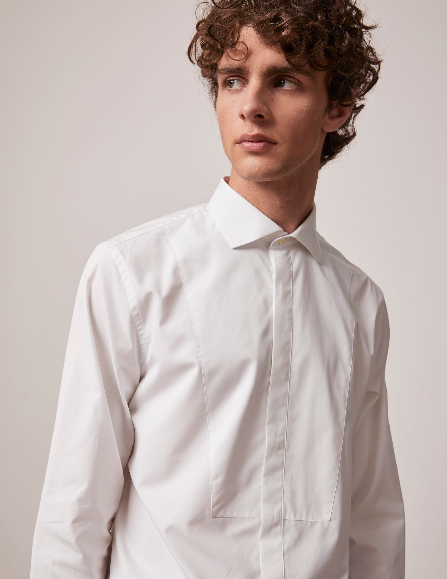 White semi-fitted shirt with hidden button placket - Poplin - Italian Collar - Musketeers Cuffs