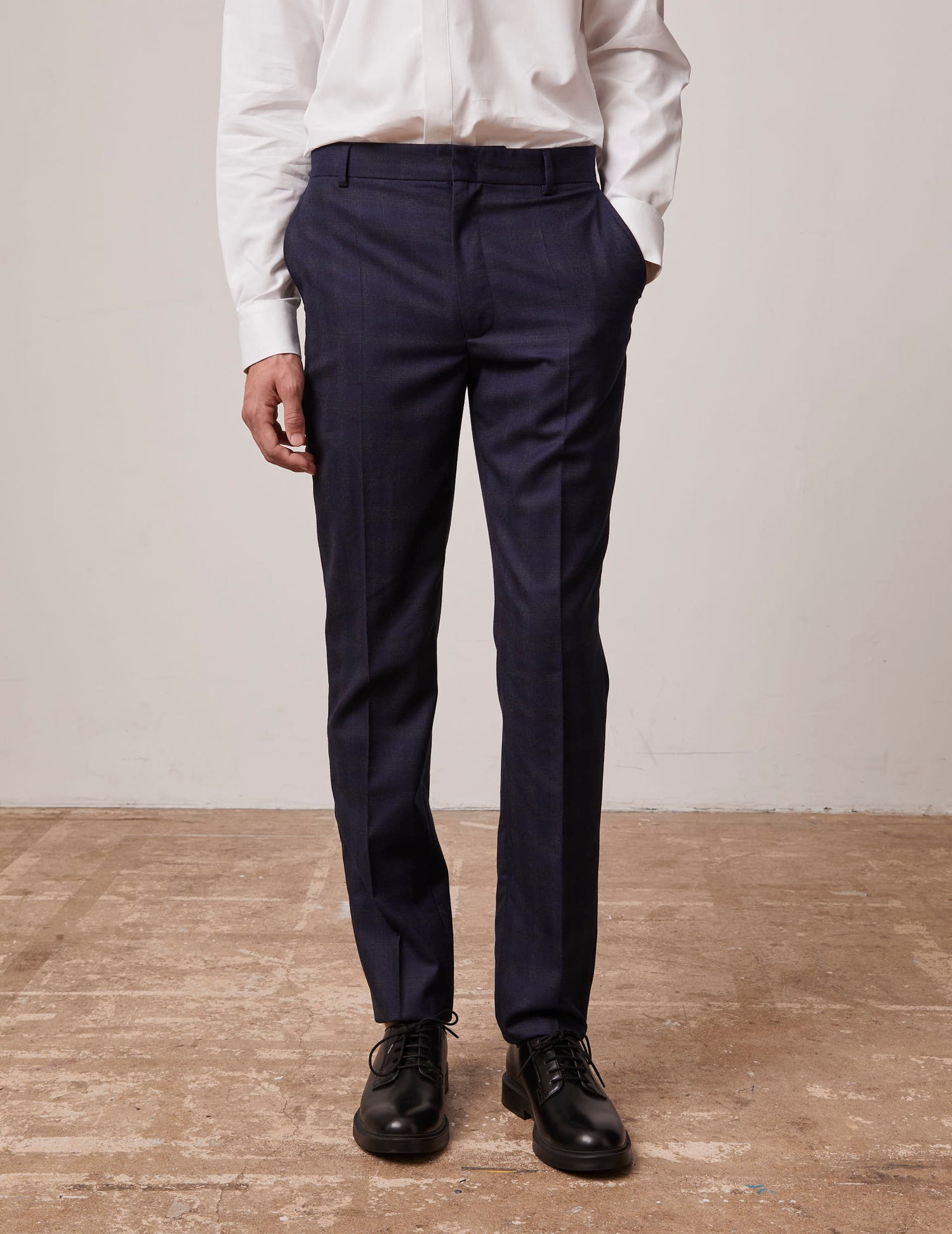 Tailored Greyson pants in navy blue plaid wool canvas