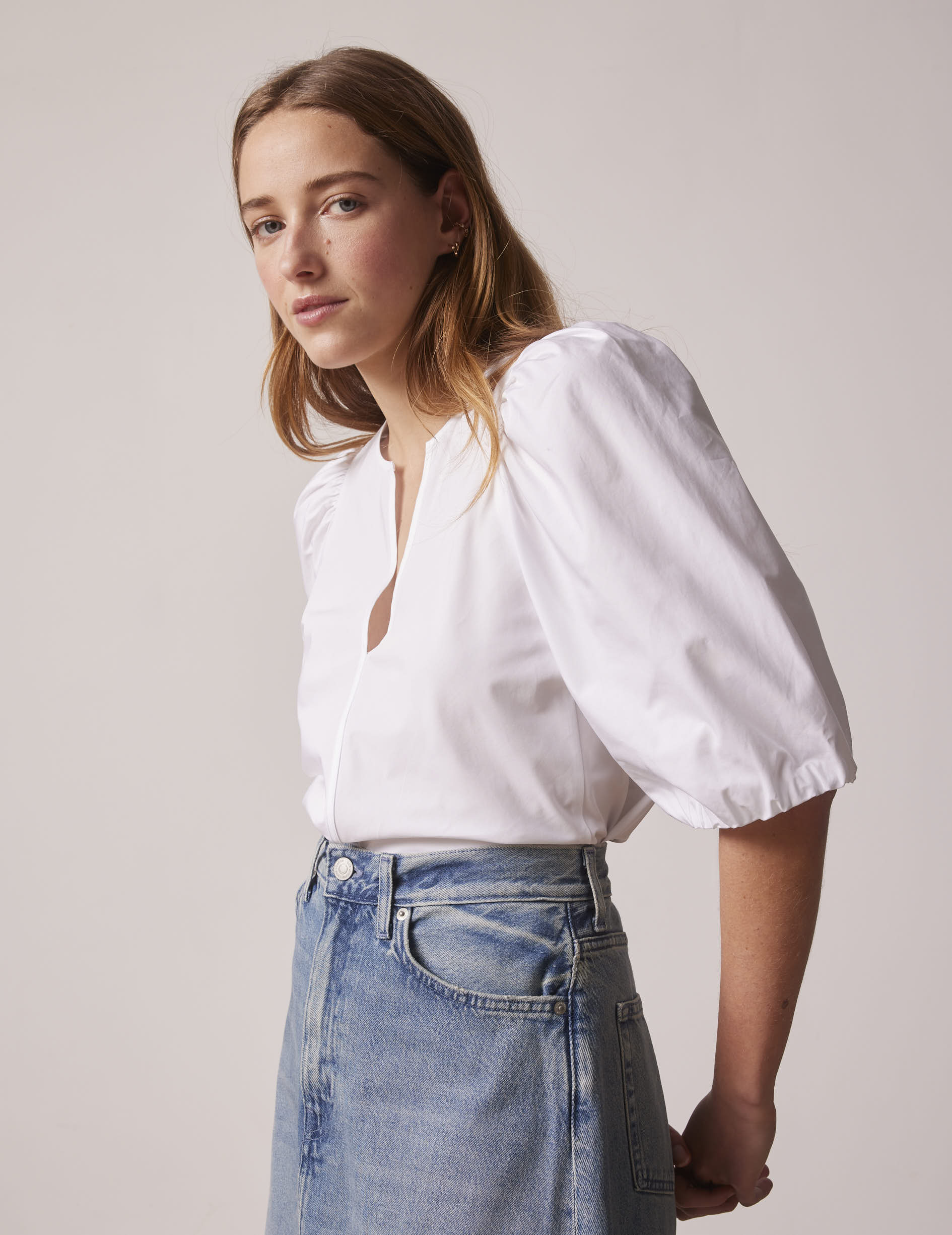 Short sleeve white Juliette blouse - Popeline - V Collar