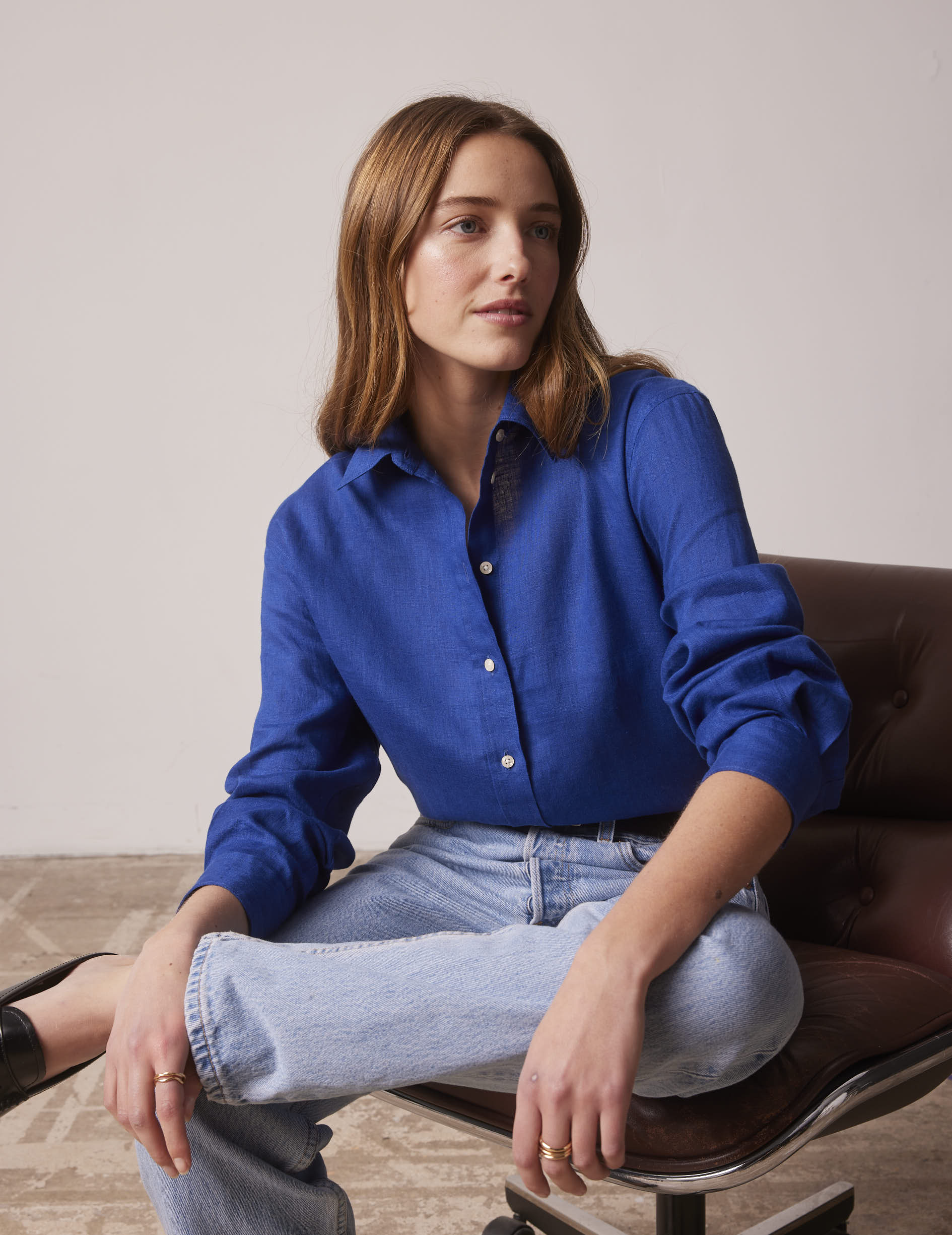 Oversized blue linen Delina shirt