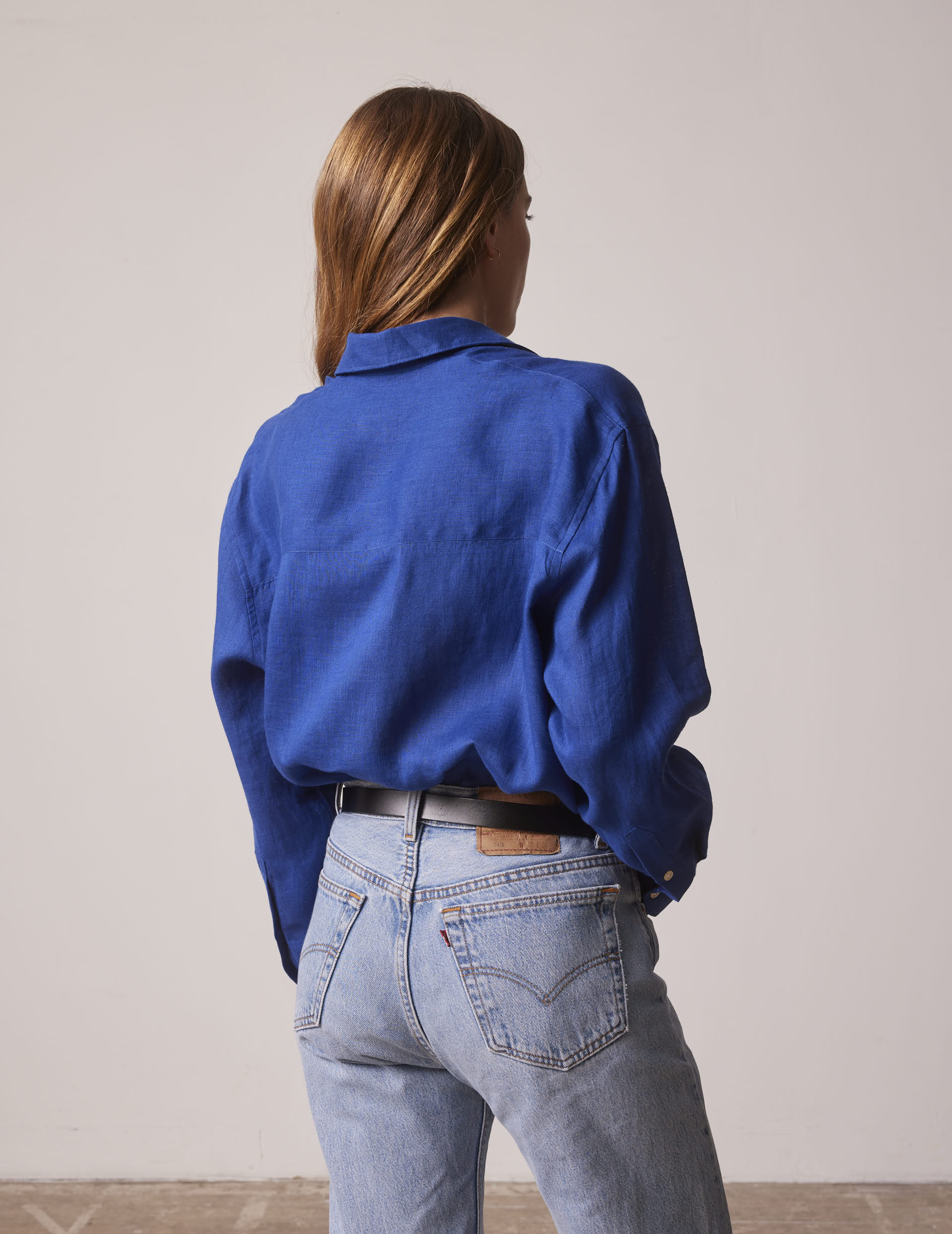 Oversized blue linen Delina shirt - Linen - Shirt Collar