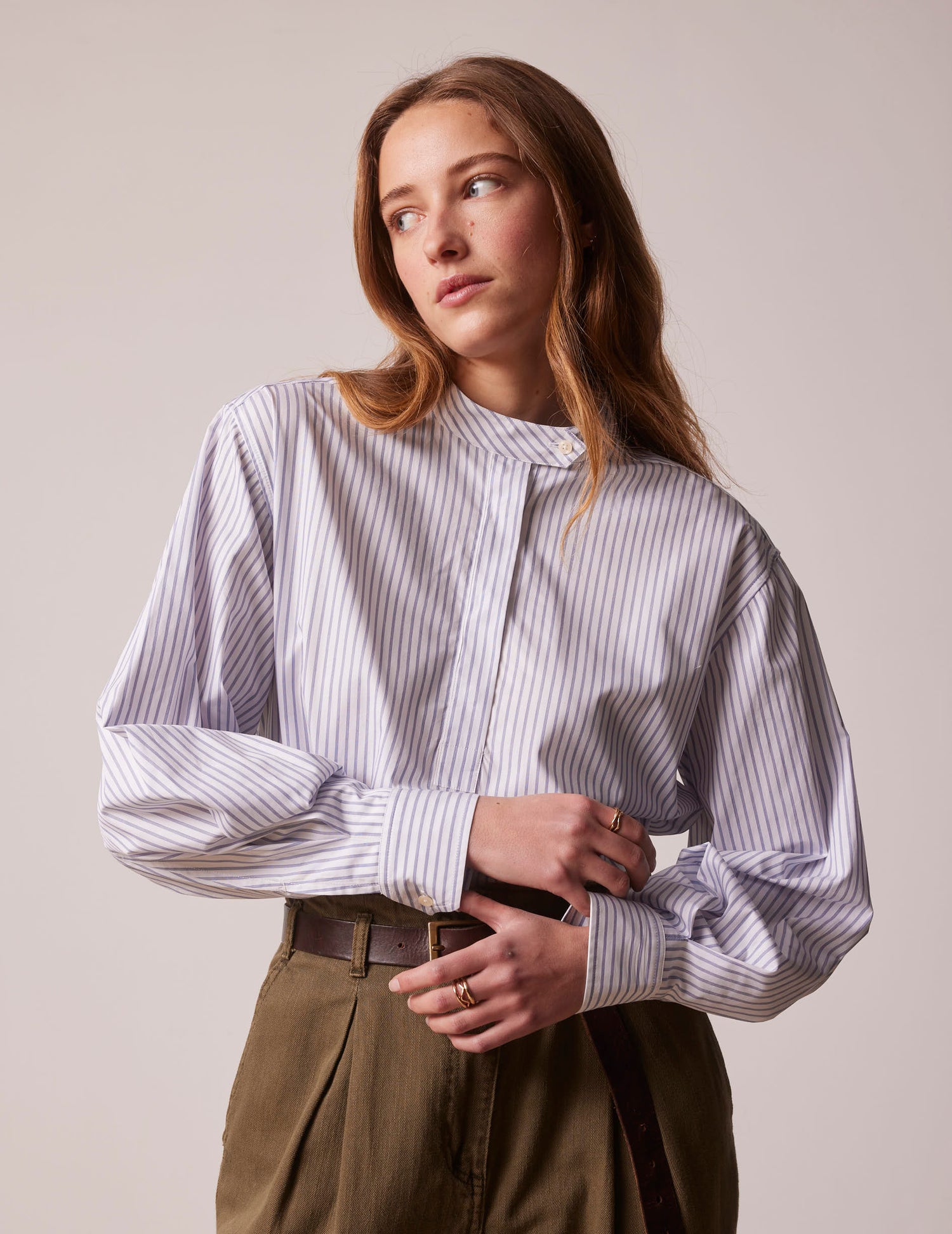 Blue striped Laure popover shirt with hidden button placket - Poplin - Officer in deported point Collar