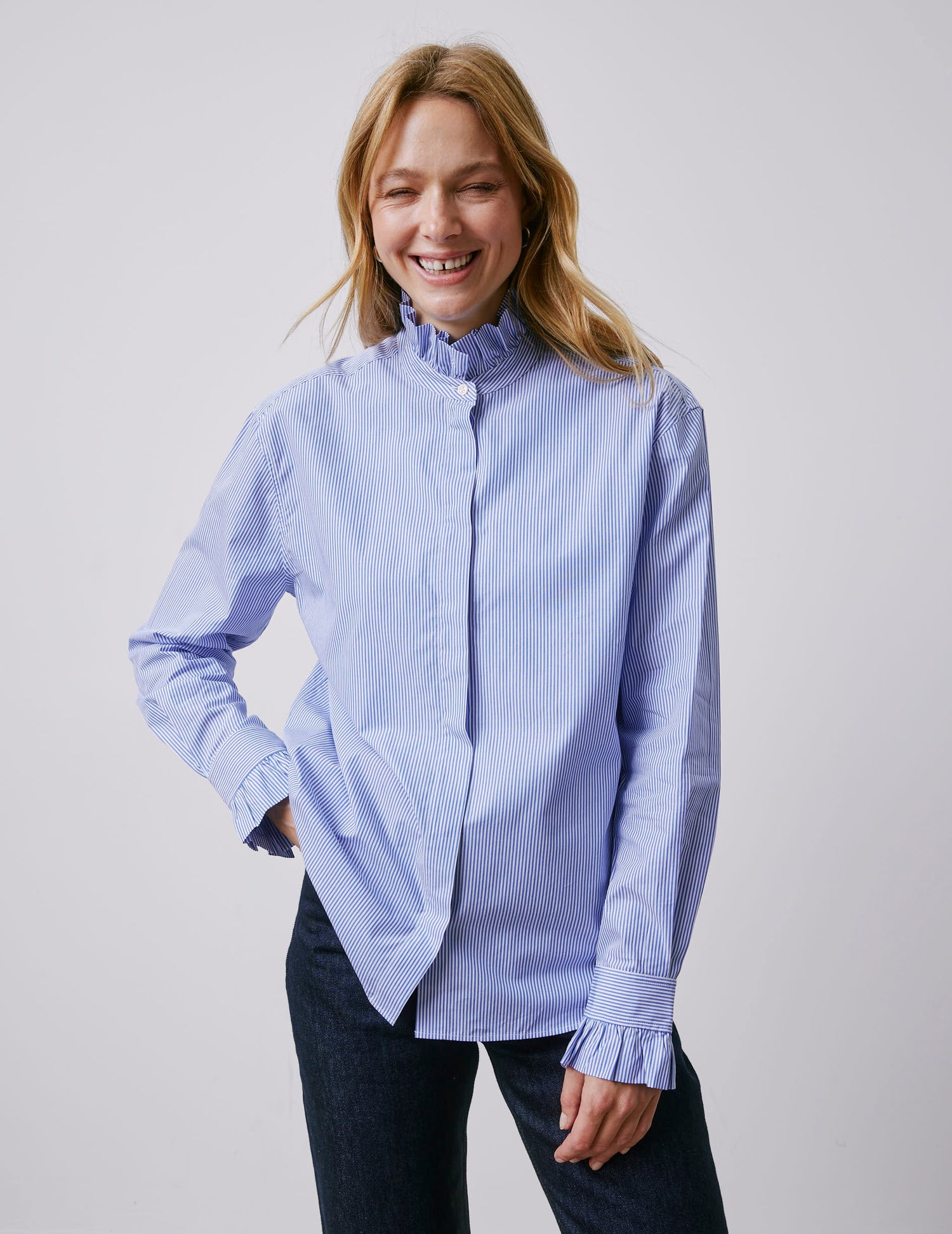 Laurine shirt with hidden buttons placket and blue stripes - Poplin - Victorian Collar