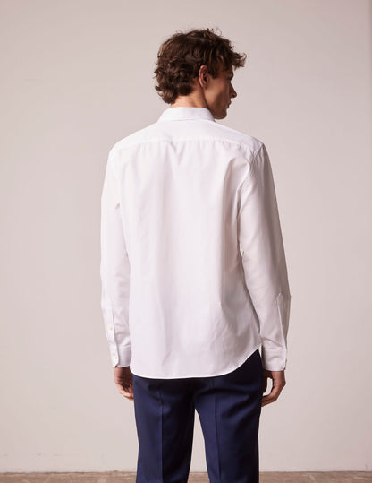 White semi-fitted shirt with hidden button placket