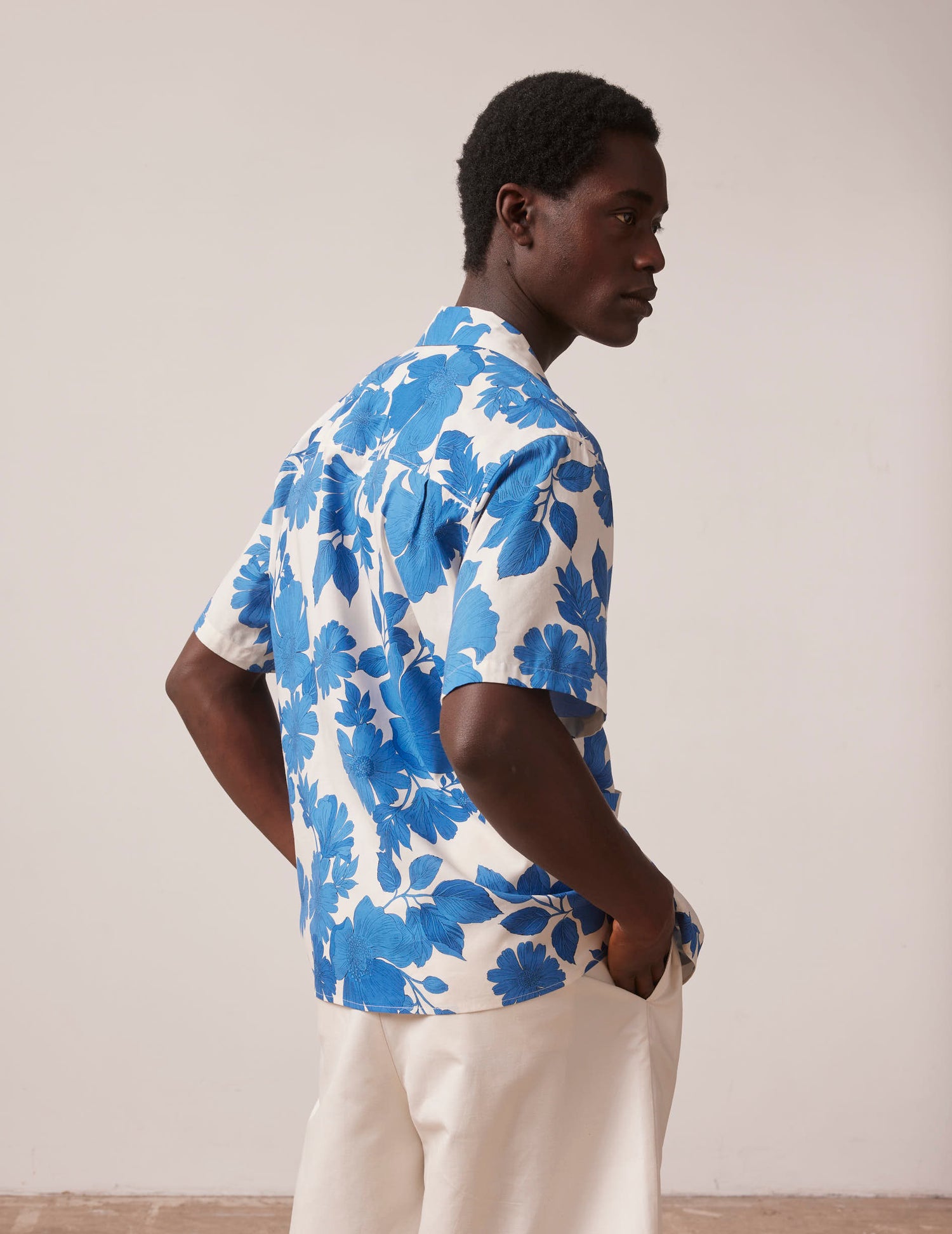 Short sleeve blue Lois shirt with print - cotton voile - Pyjamas Collar#2