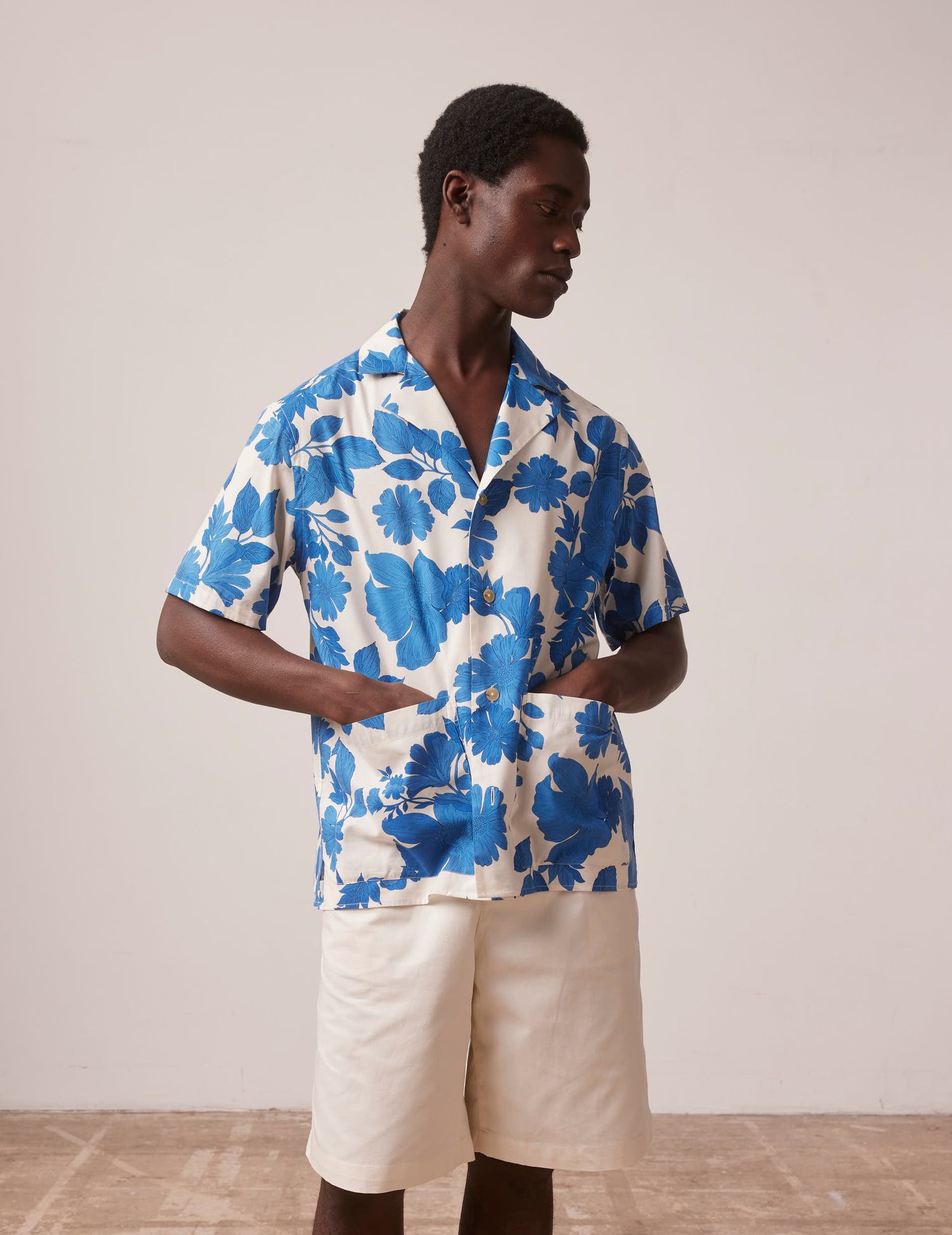 Short sleeve blue Lois shirt with print - cotton voile - Pyjamas Collar#3