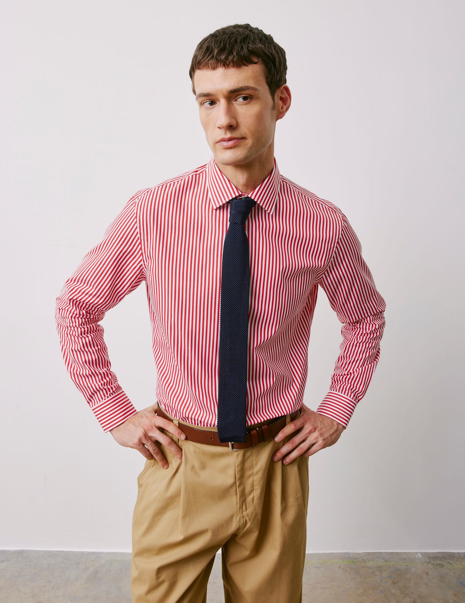 Navy geometric patterned jacquard tie