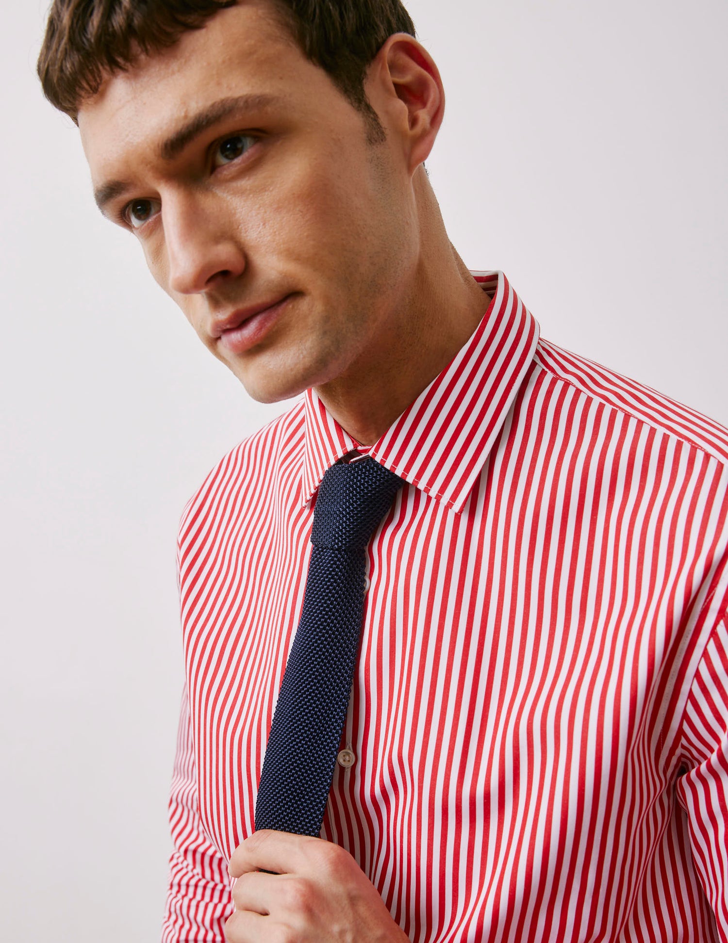 Navy geometric patterned jacquard tie