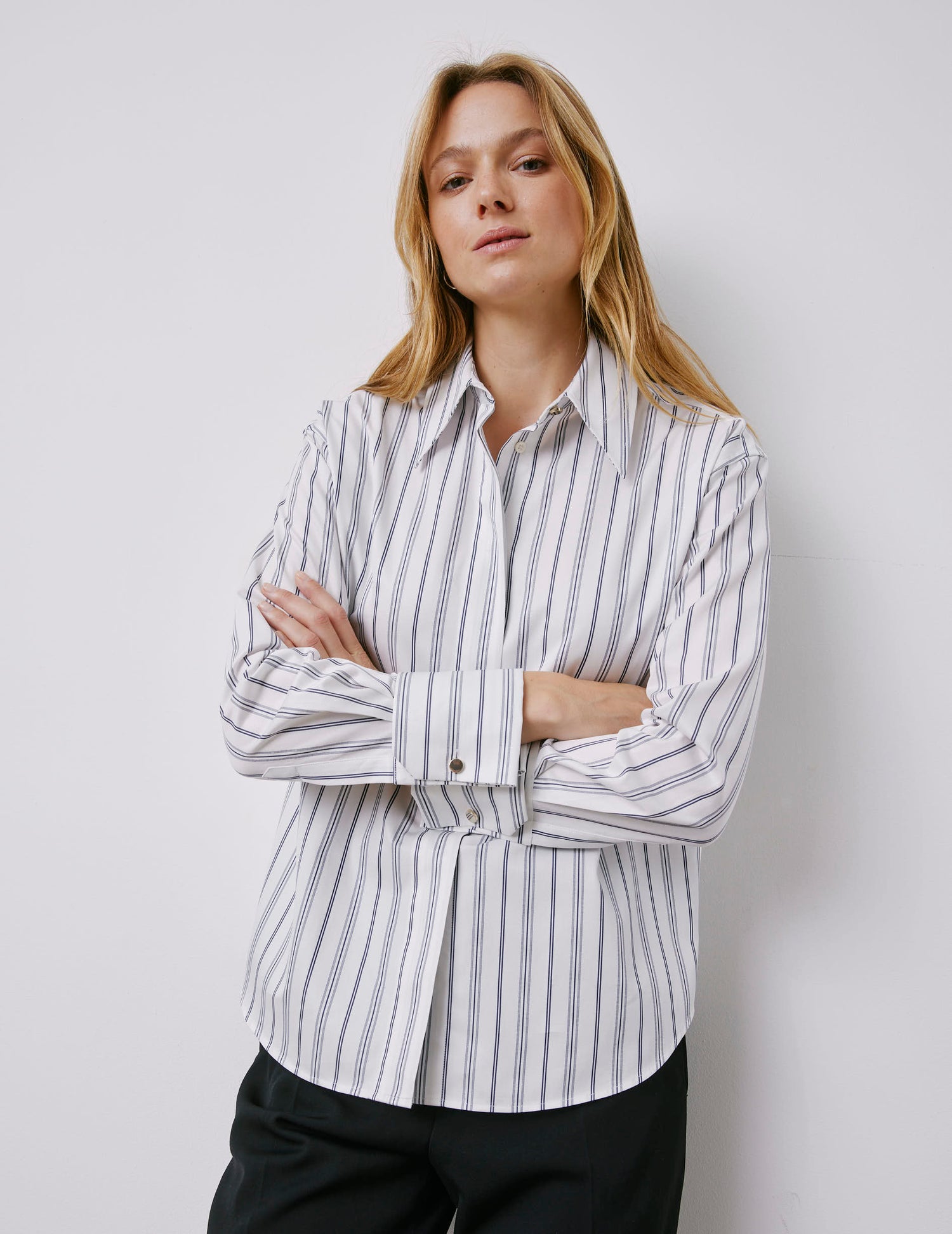 Irisa navy striped hidden button placket shirt - Twill - Long Collar - Musketeers Cuffs#3
