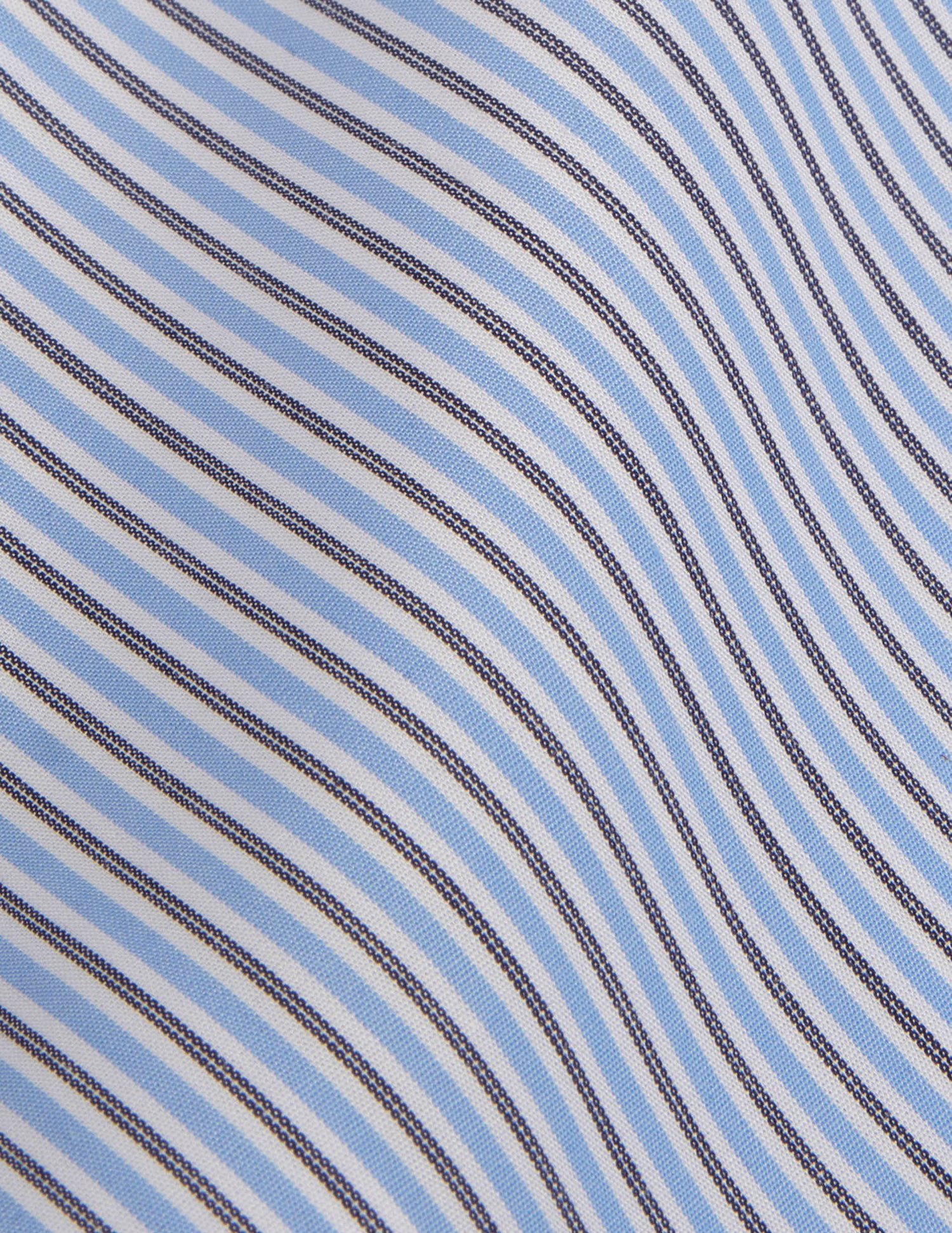 Semi-fitted blue striped shirt