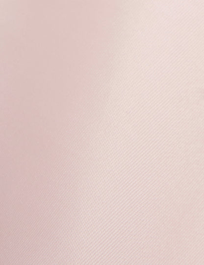 Semi-fitted pink shirt