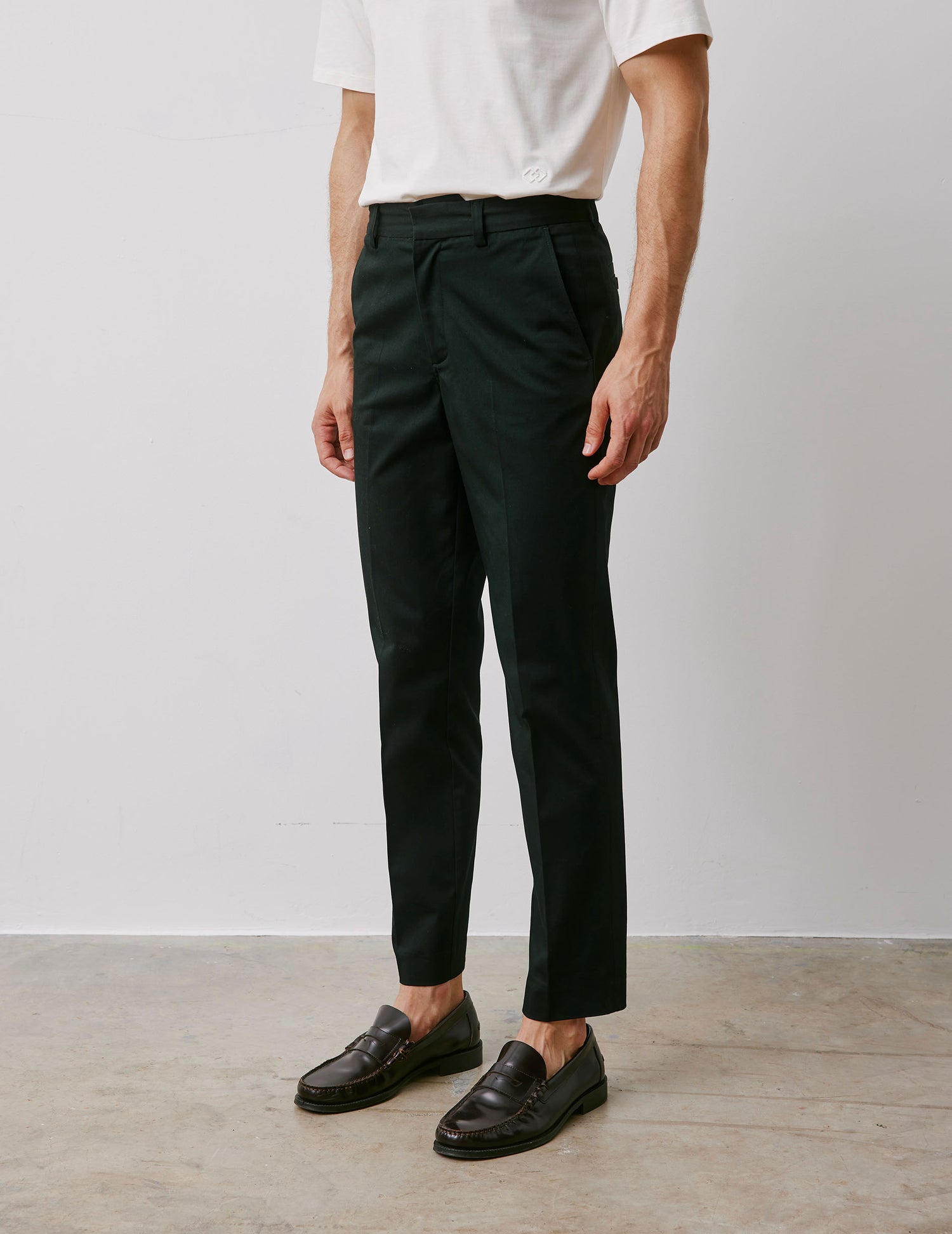 Geofrey chino in green twill