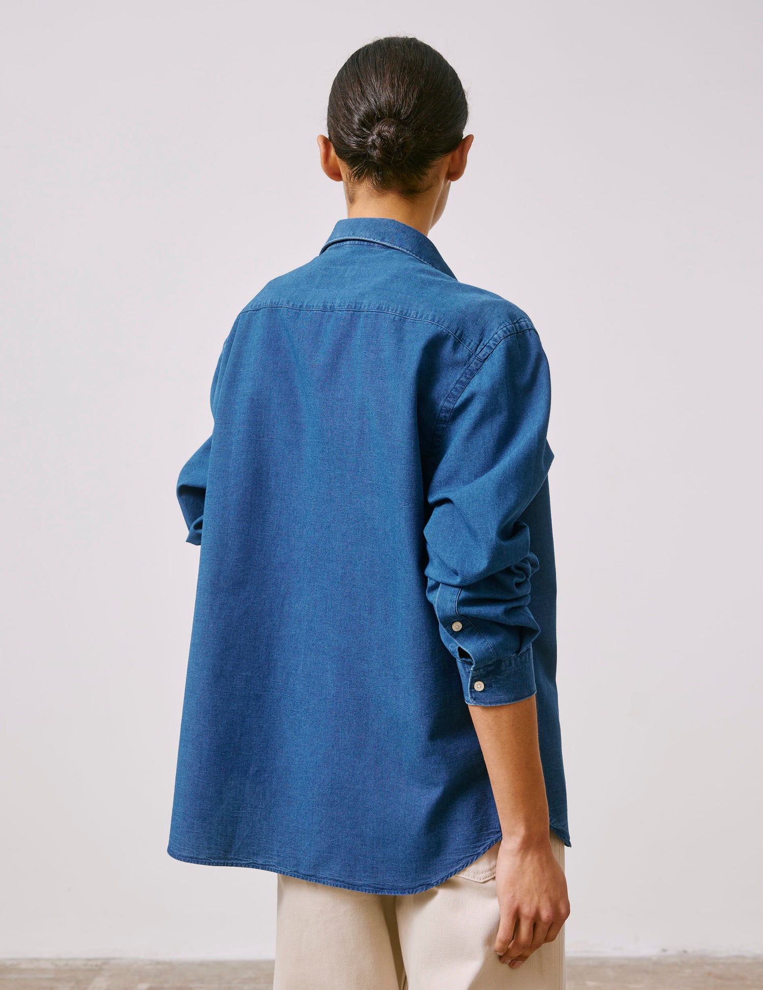 Denim "Je t'aime" unisex shirt with off-white embroidery - Denim - Figaret Collar#8