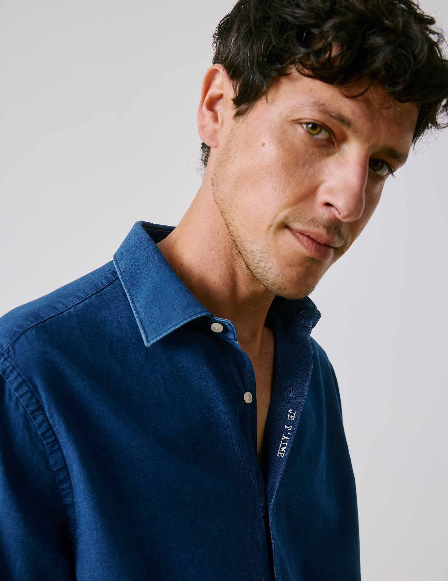 Unisex Denim "Je t'aime" shirt - Denim - Figaret Collar