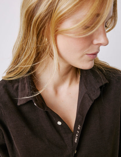 Unisex brown velvet "Je t'aime" shirt