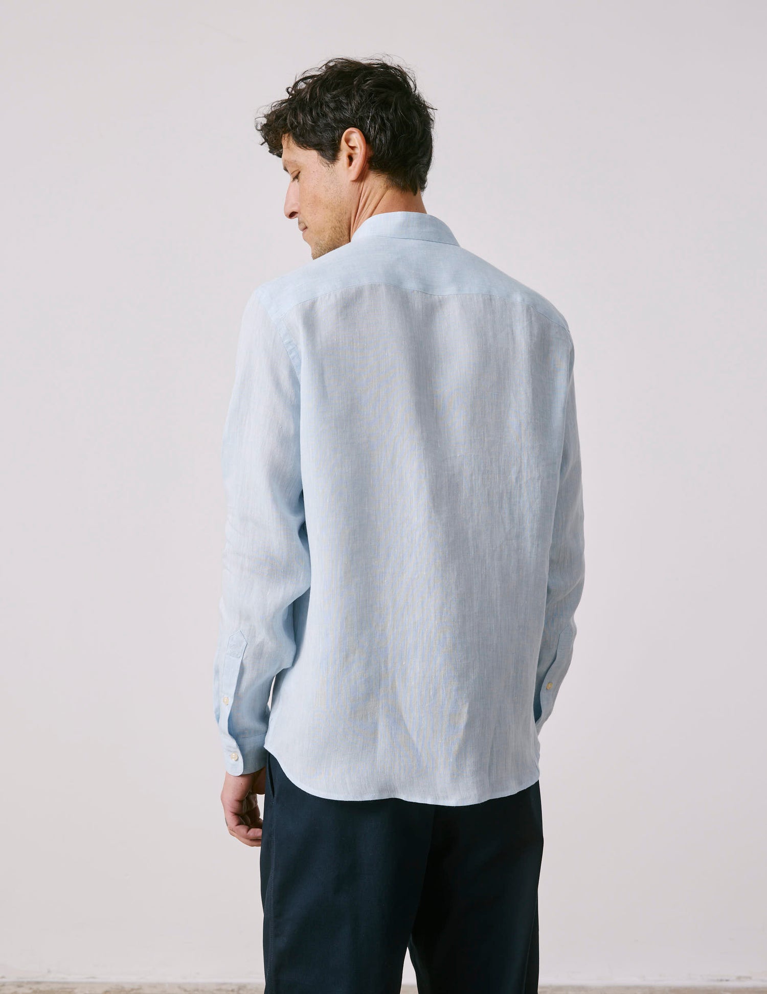 Carl light blue linen shirt - Linen - open straight Collar#2