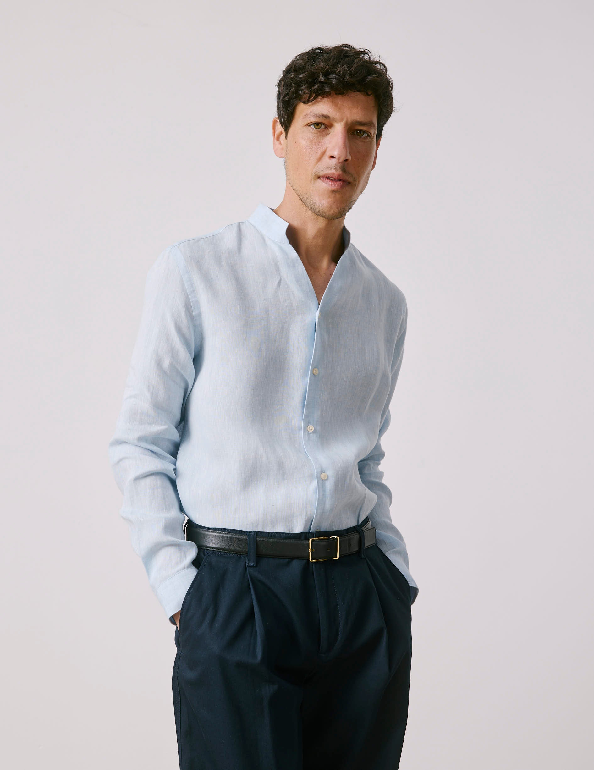 Carl light blue linen shirt - Linen - open straight Collar
