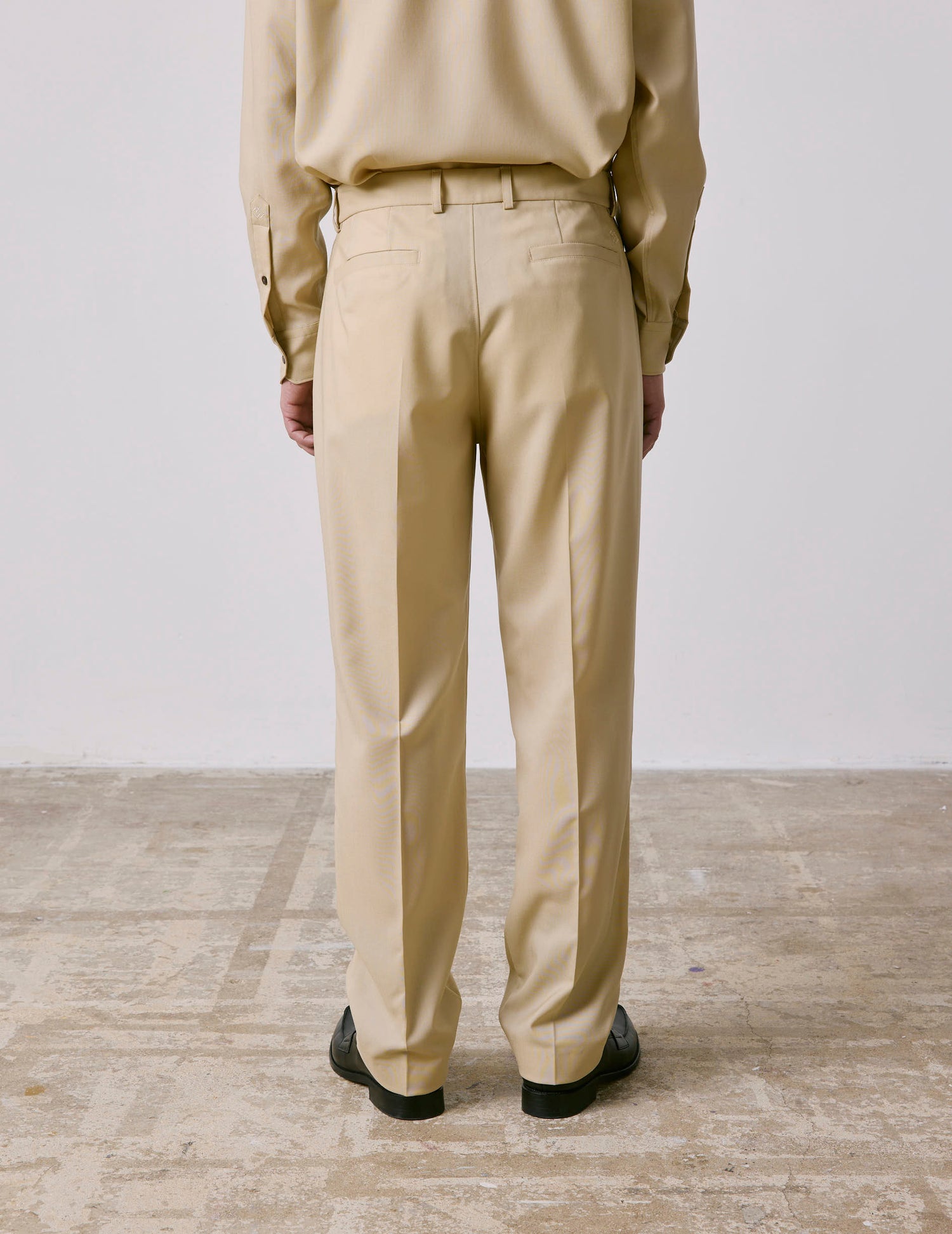 Driss suit pants in beige virgin wool