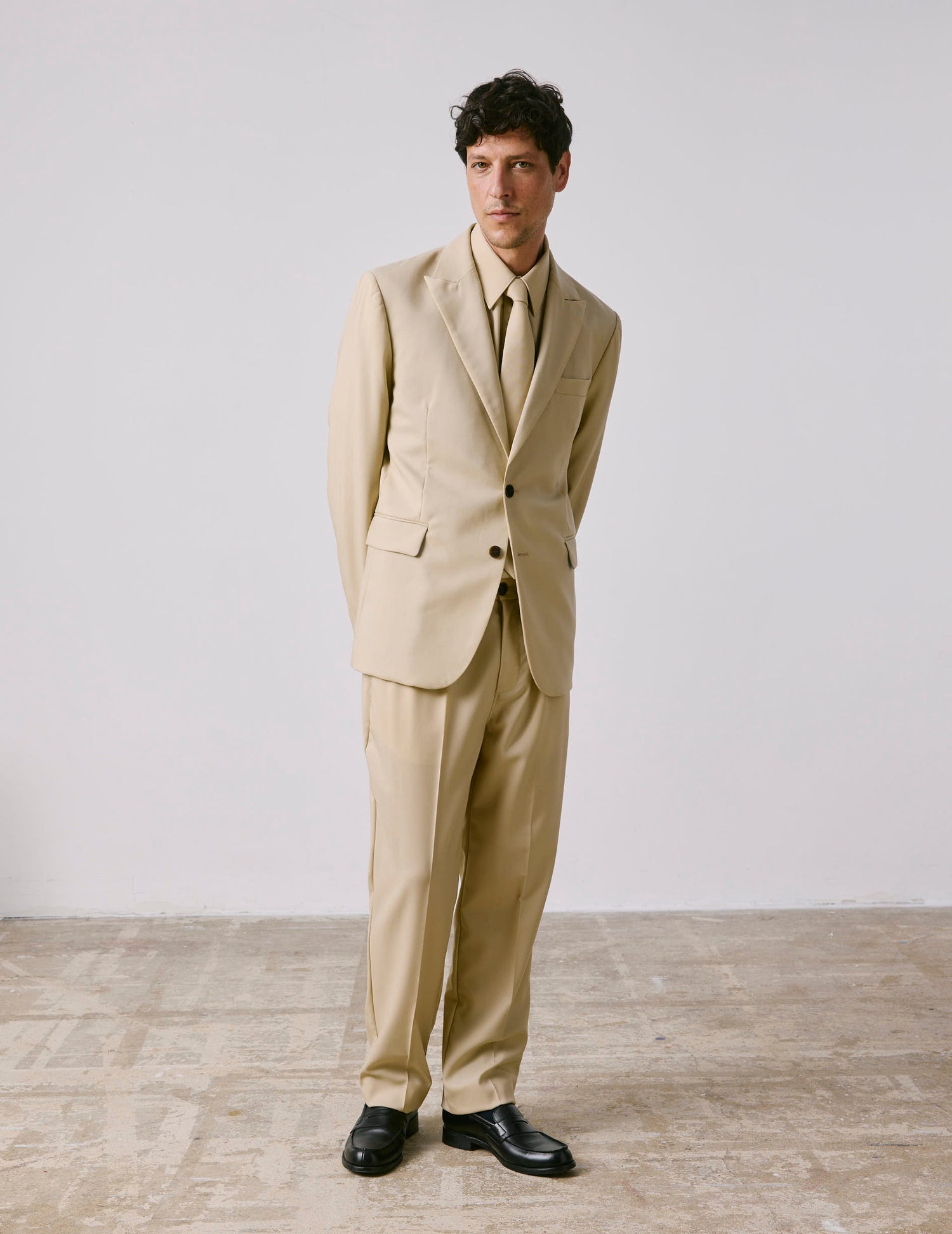Driss suit pants in beige virgin wool
