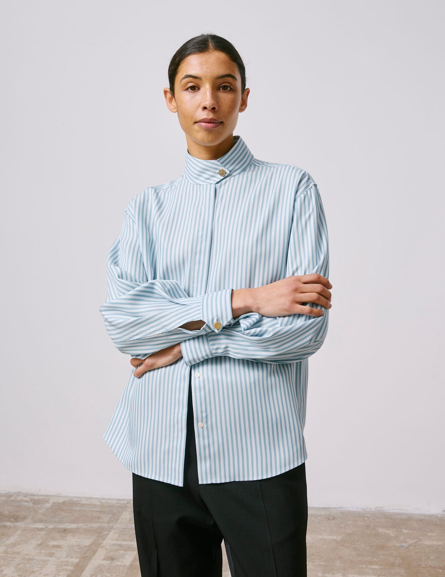 Blue lyocell Innaée shirt with hidden button placket - Twill - Droit montant pointe Collar