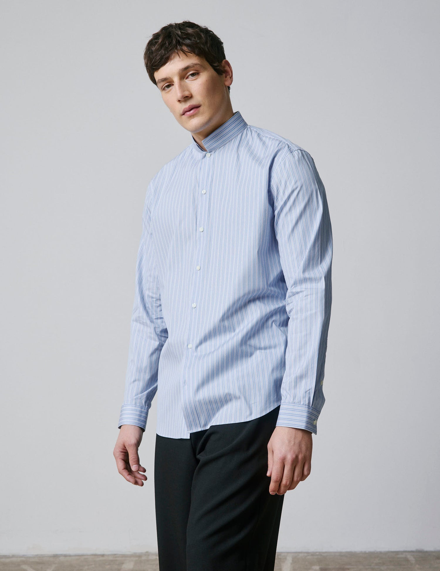 Semi-fitted striped blue shirt  - Poplin - Inverted Collar#4