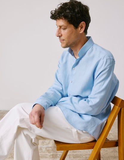 Light blue linen semi-fitted shirt 