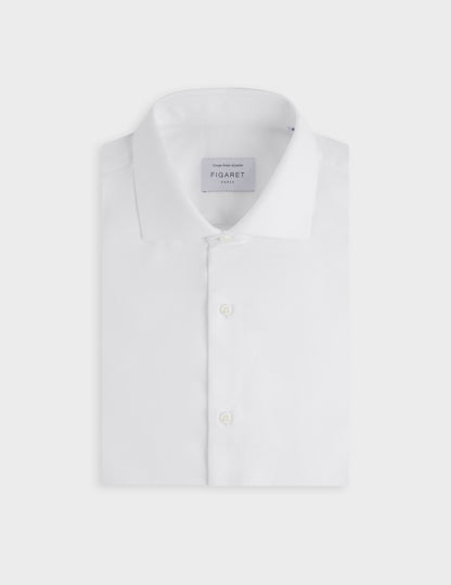 Semi-fitted white shirt