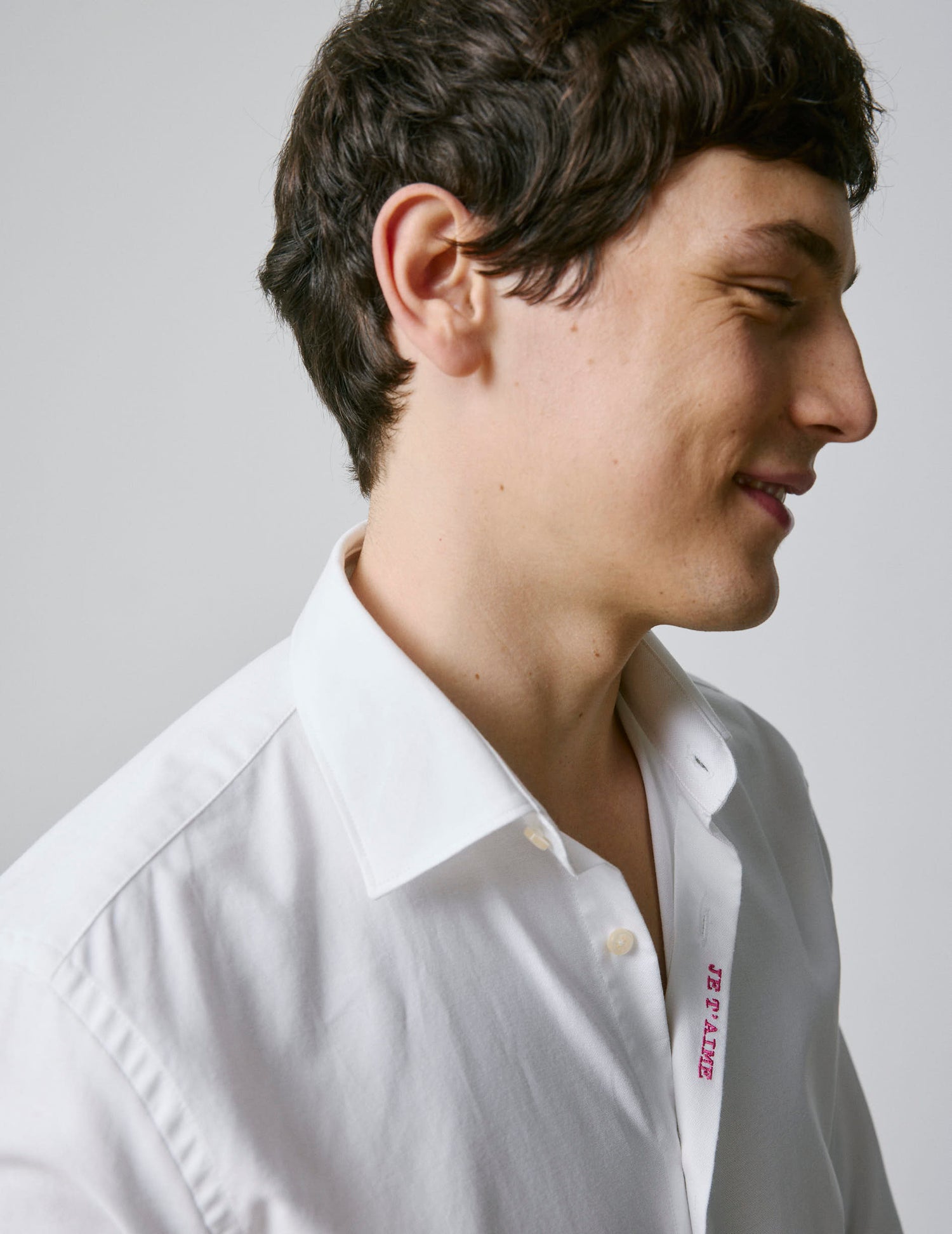 Unisex white “Je t’aime” shirt - Oxford - Figaret Collar