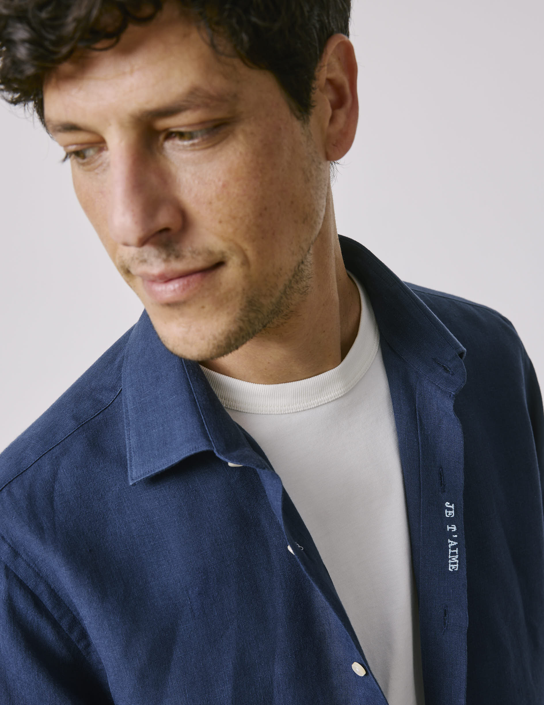 Unisex navy “Je t’aime” shirt - Linen - Figaret Collar