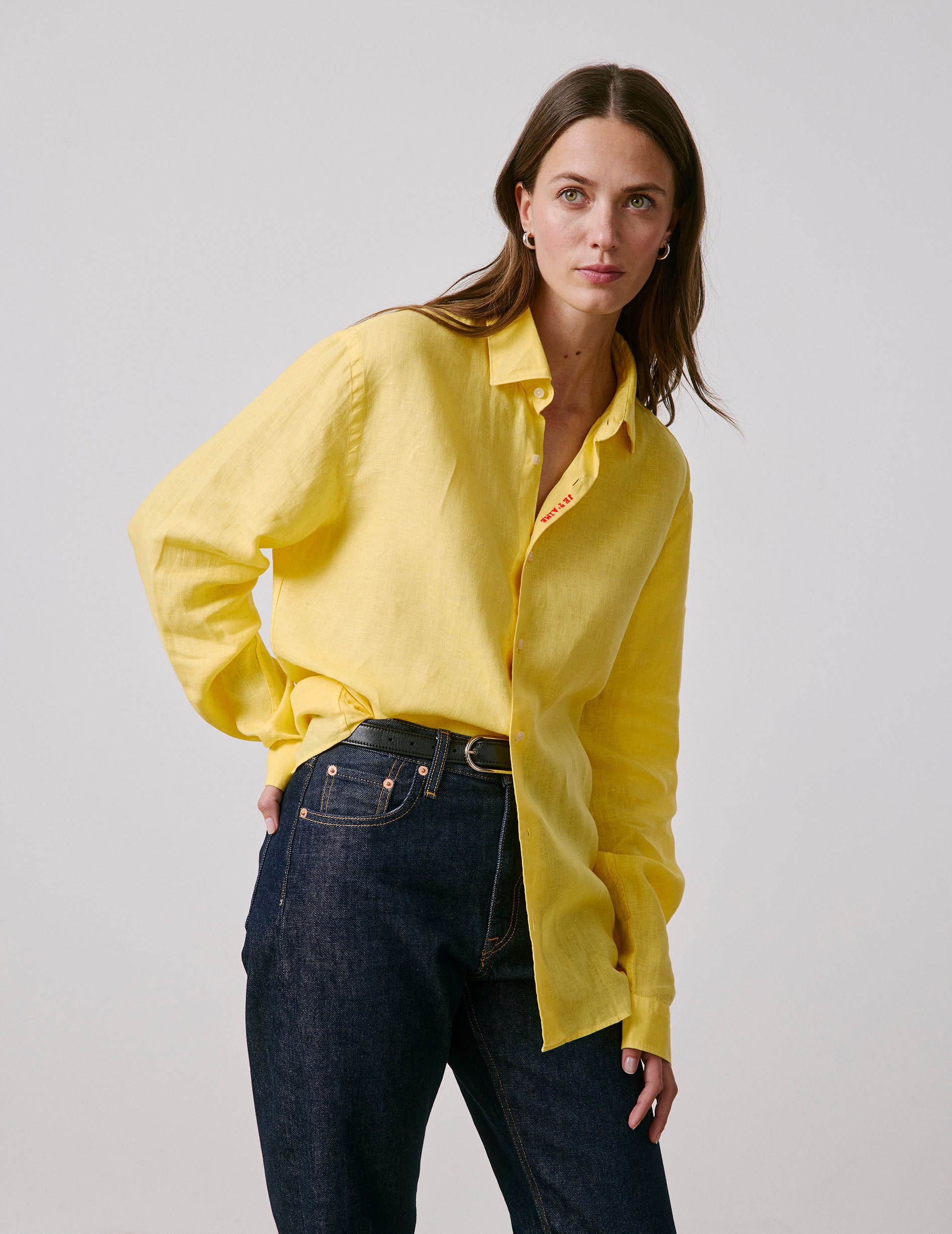 Unisex linen yellow "Je t'aime" shirt - Linen - Figaret Collar