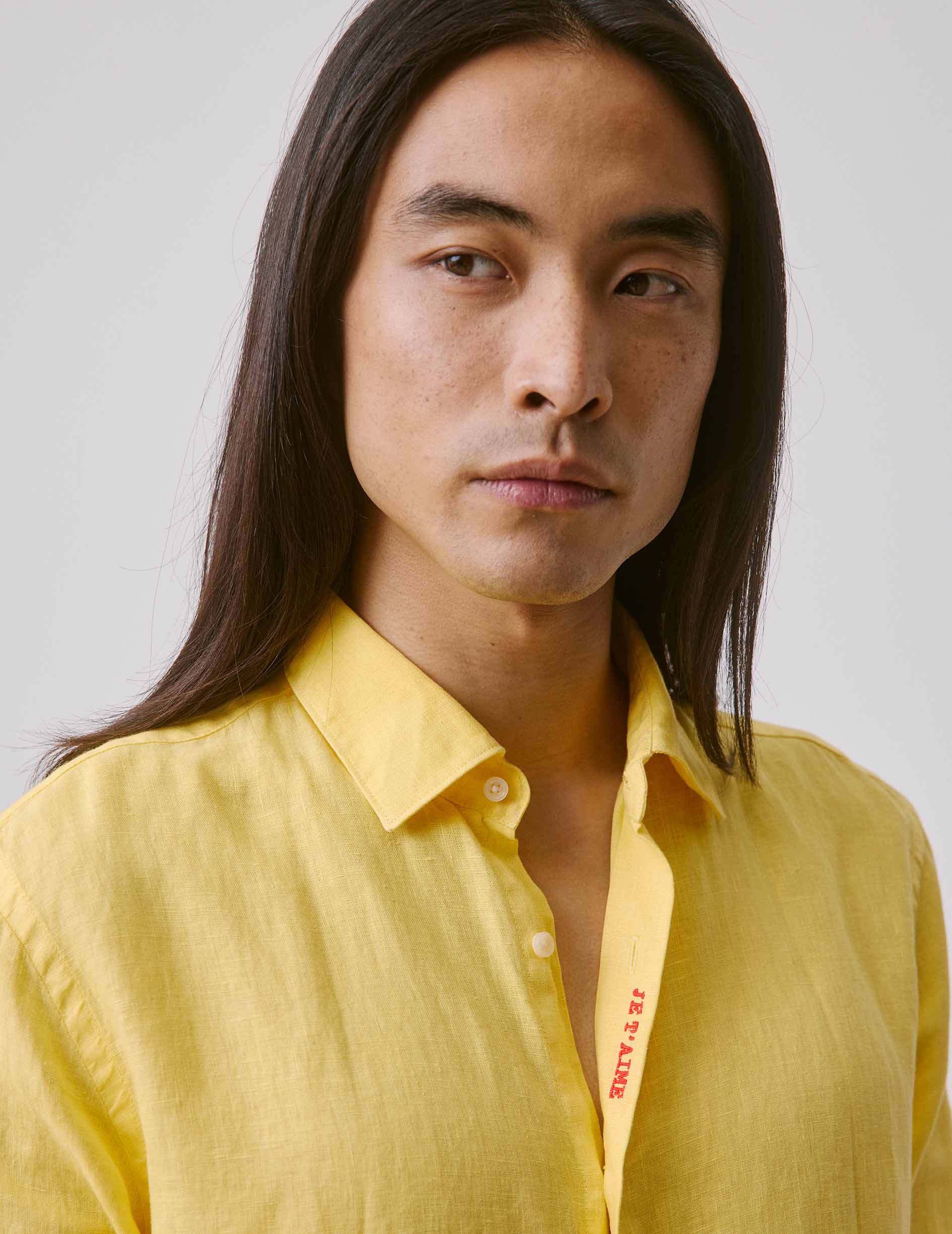Unisex linen yellow "Je t'aime" shirt - Linen - Figaret Collar