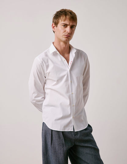 Unisex White Moi non plus shirt