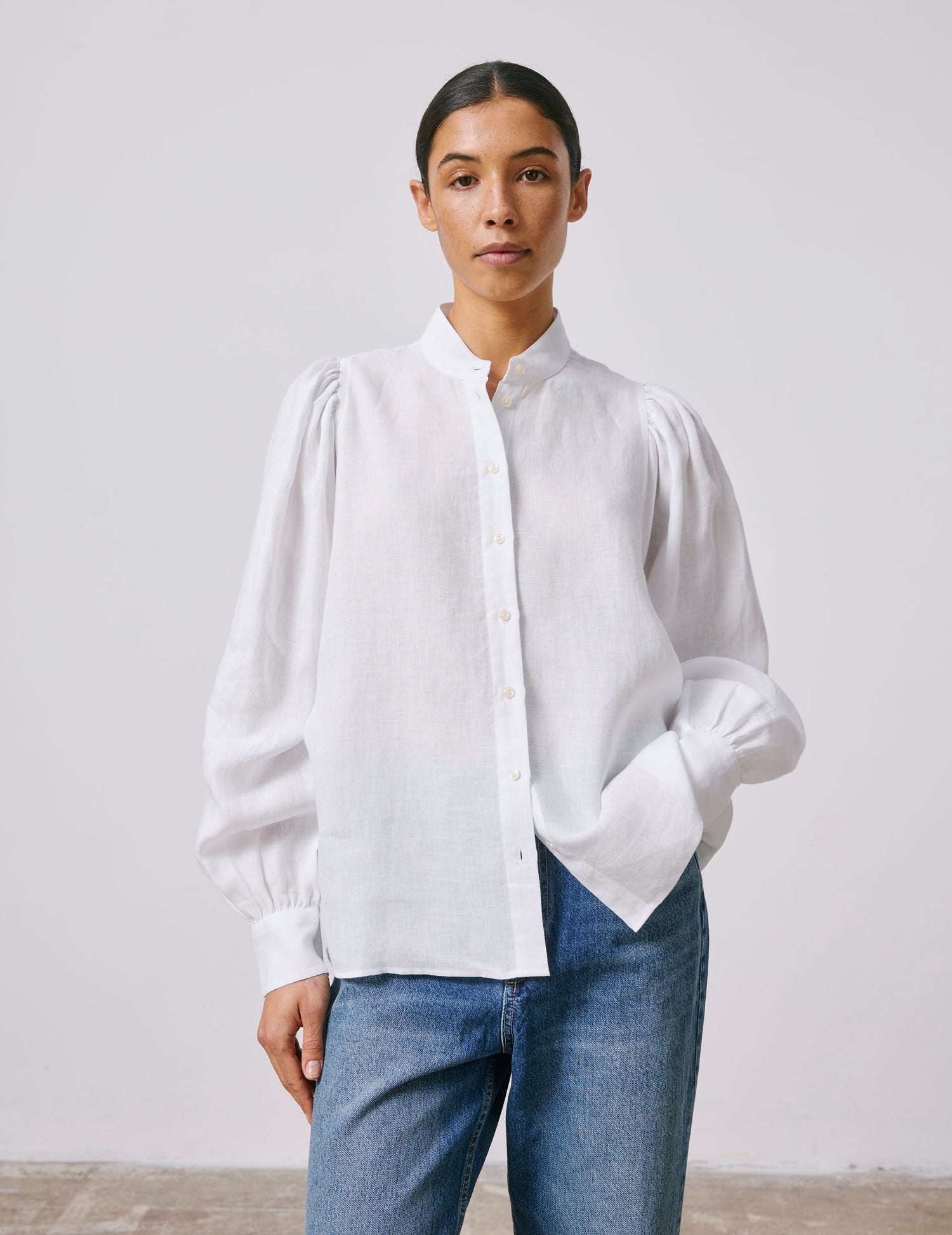 Lanaée white linen shirt - Linen - Officier Collar